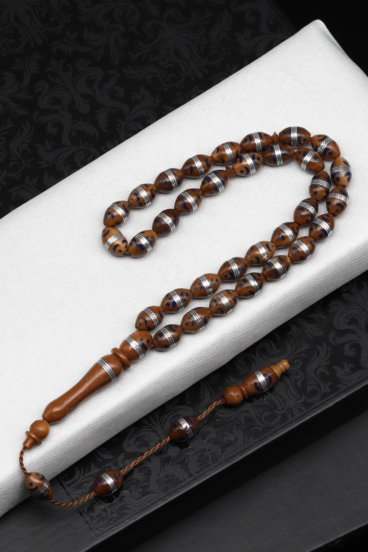 İşlemeli Kuka Ağacı Tesbih 6 x 10 mm Beyzi Kesim