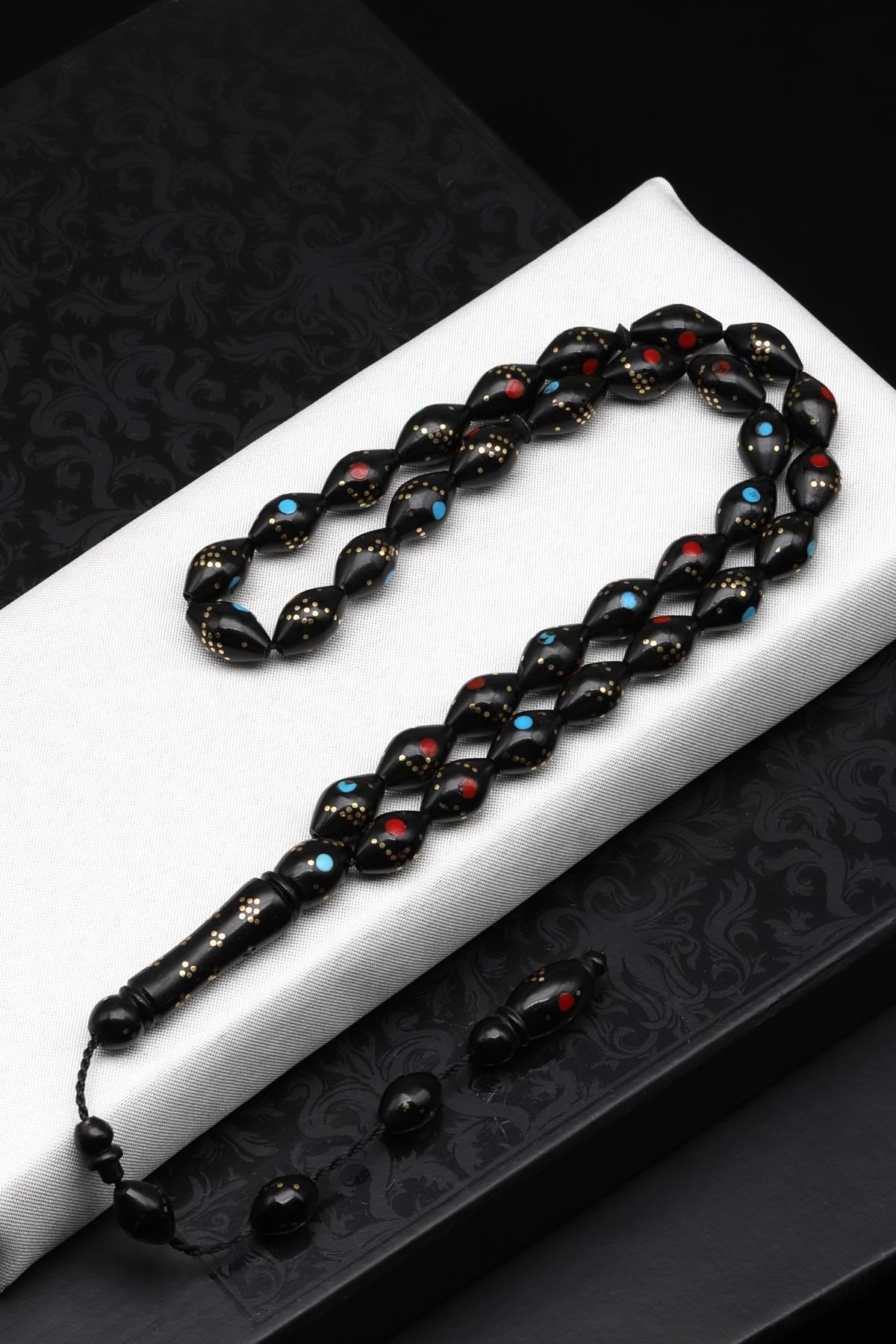İşlemeli Kuka Ağacı Tesbih 7 x 12 mm Arpa Kesim