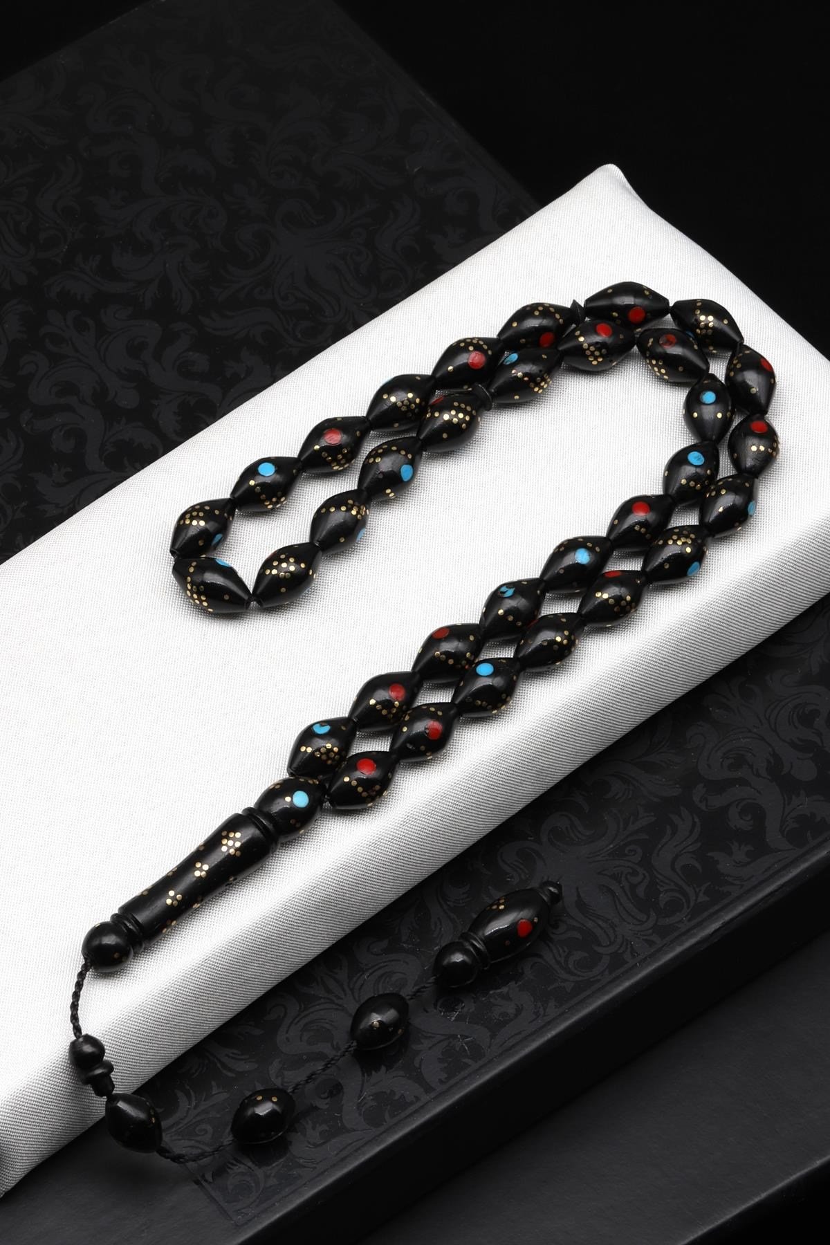 İşlemeli Kuka Ağacı Tesbih 7 x 12 mm Arpa Kesim