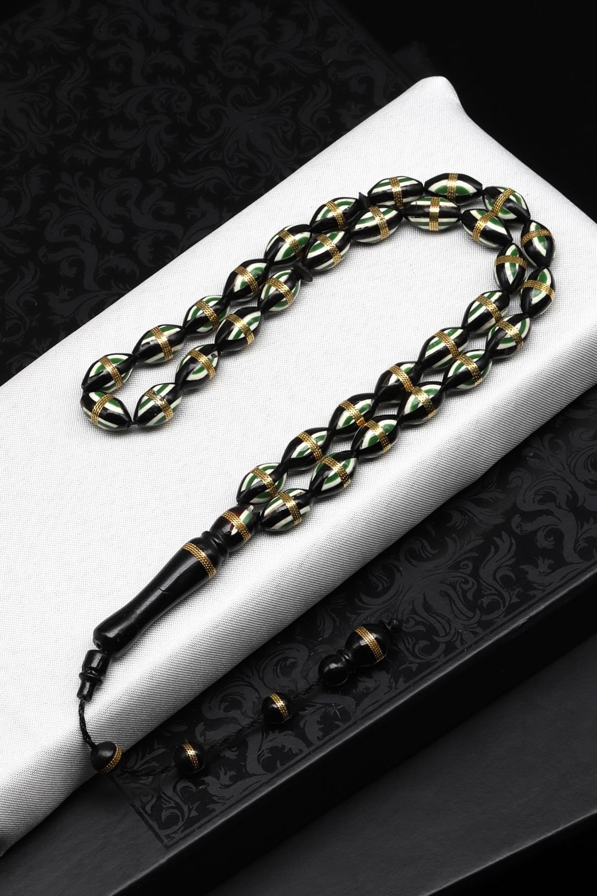 İşlemeli Kuka Tesbih 7 x 12 mm Arpa Kesim