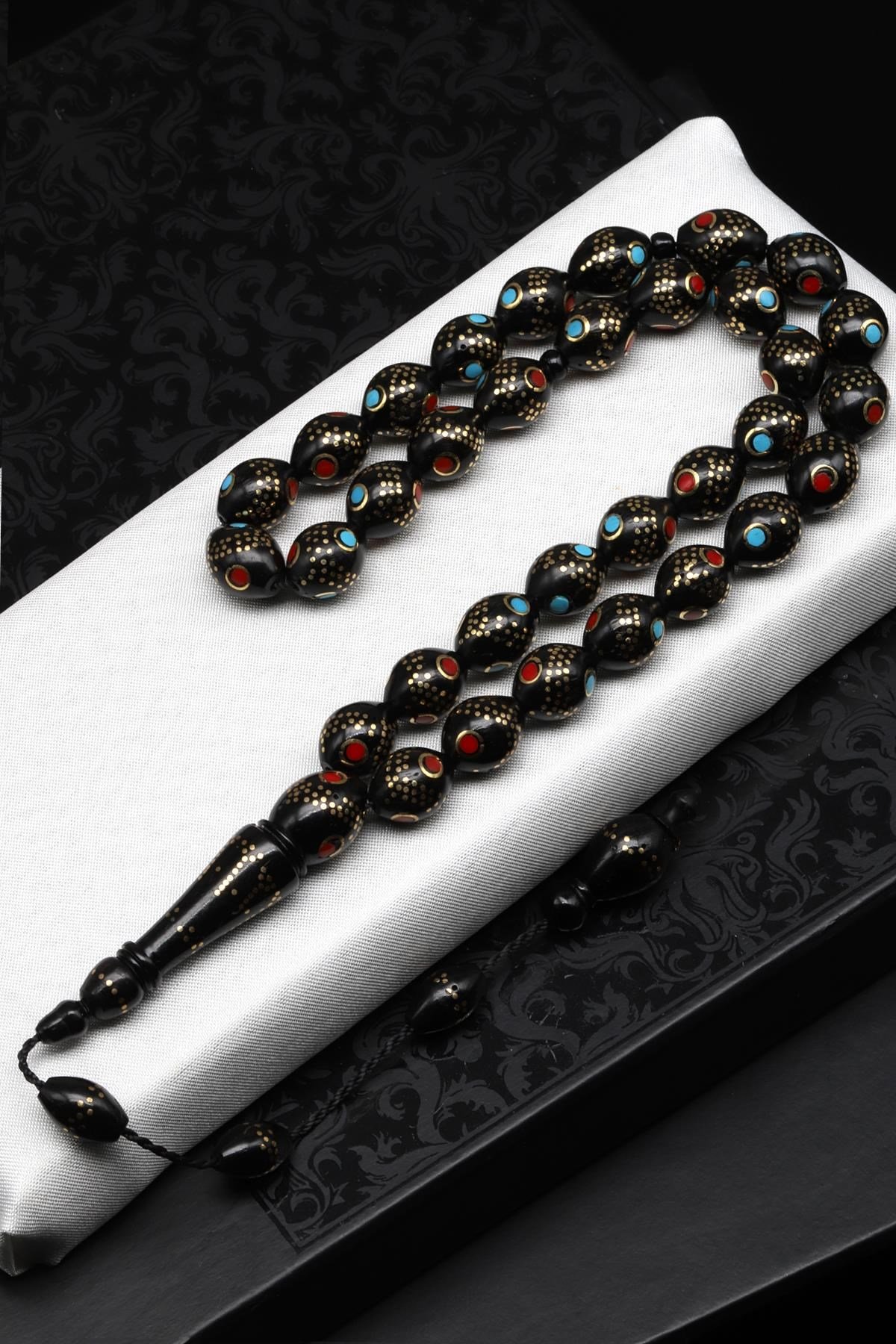 İşlemeli Kuka Tesbih 9 x 11 mm Beyzi Kesim