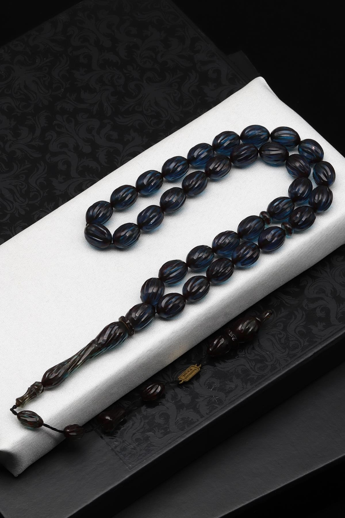 Kalem Oyma İşçilikli Mavi Sıkma Tesbih 8 x 12 mm Beyzi Kesim