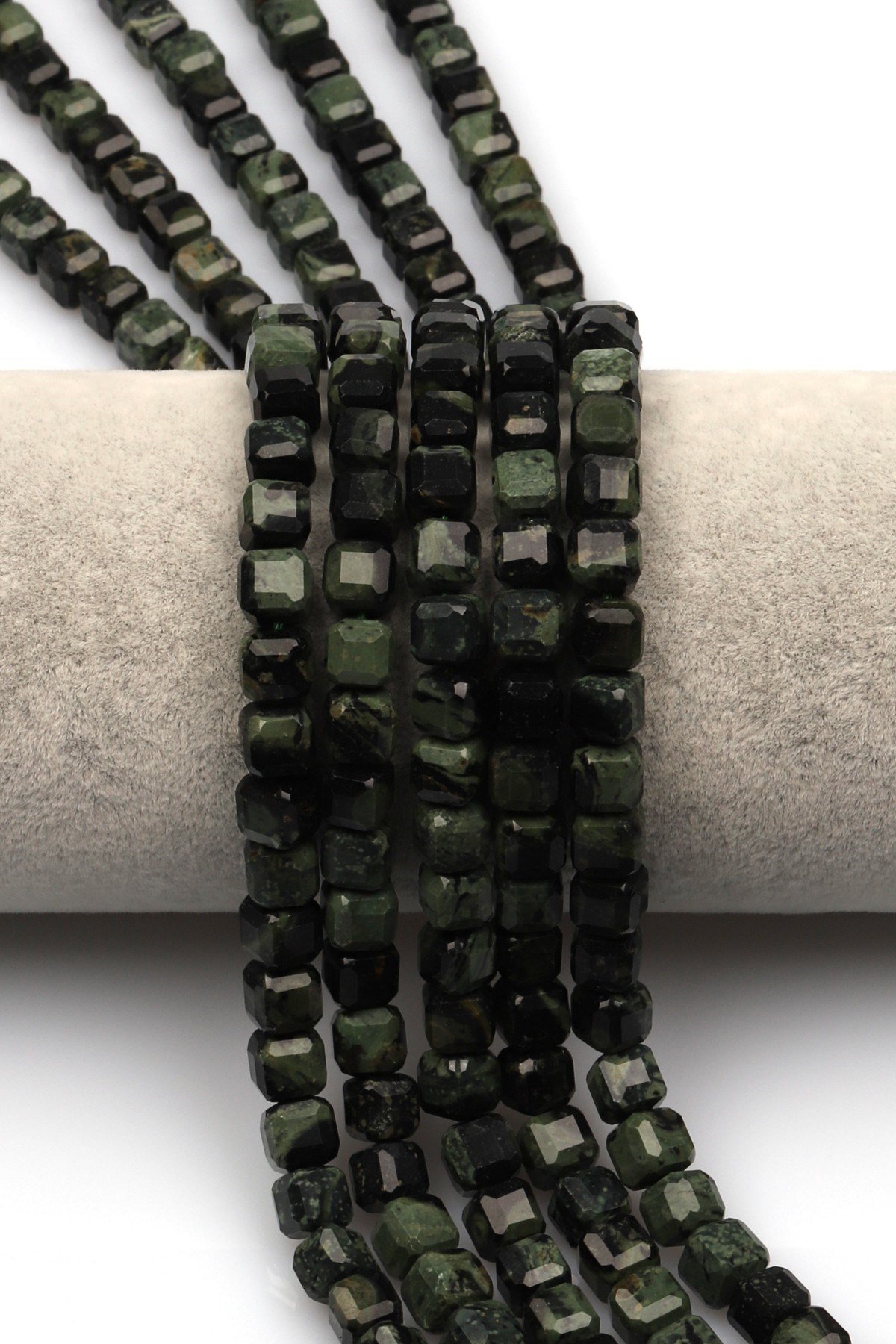Kanbaba Jasper Doğal Taş Dizi 6 mm Küp Kesim - DZ-1154