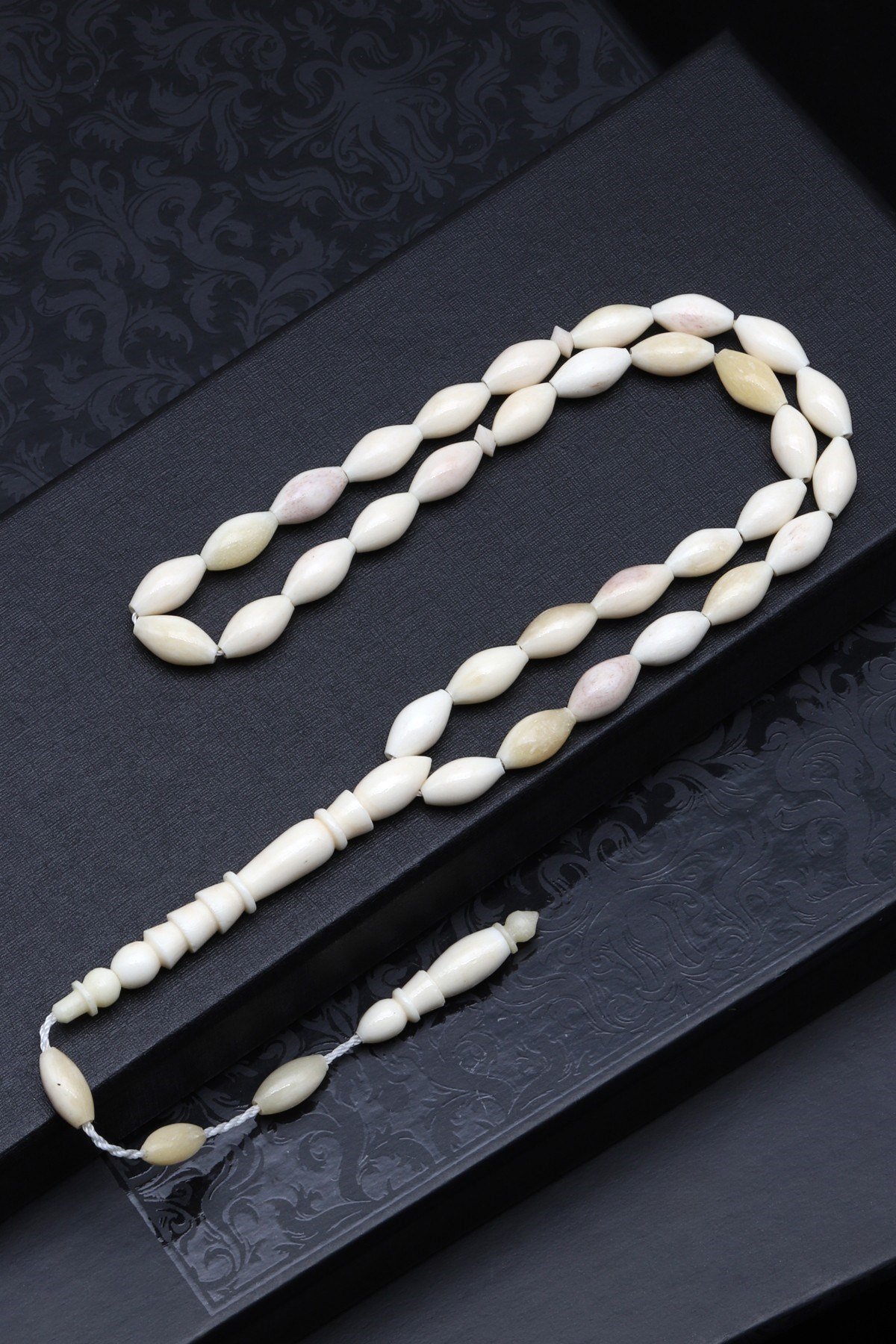 Kemik Tesbih 6 x 10 mm Arpa Kesim T-1733