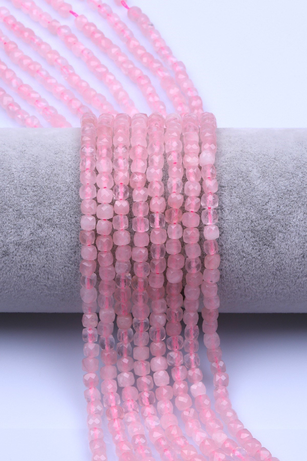 Pembe Kuvars Doğal Taş Dizi 4 mm Küp Kesim - DZ-1516