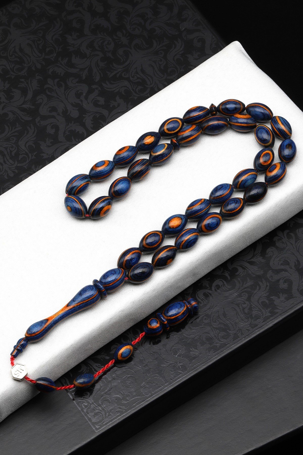 Usta İşçilikli Kafur Ağacı Tesbih 8 x 12 mm Arpa Kesim - T-1760