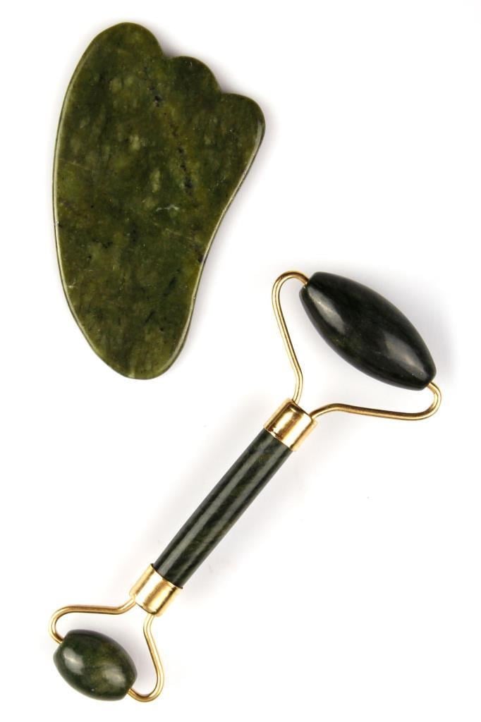 Yeşim Doğal Taş 2'li Set Face Roller ve Gua Sha Yüz Masaj Taşı