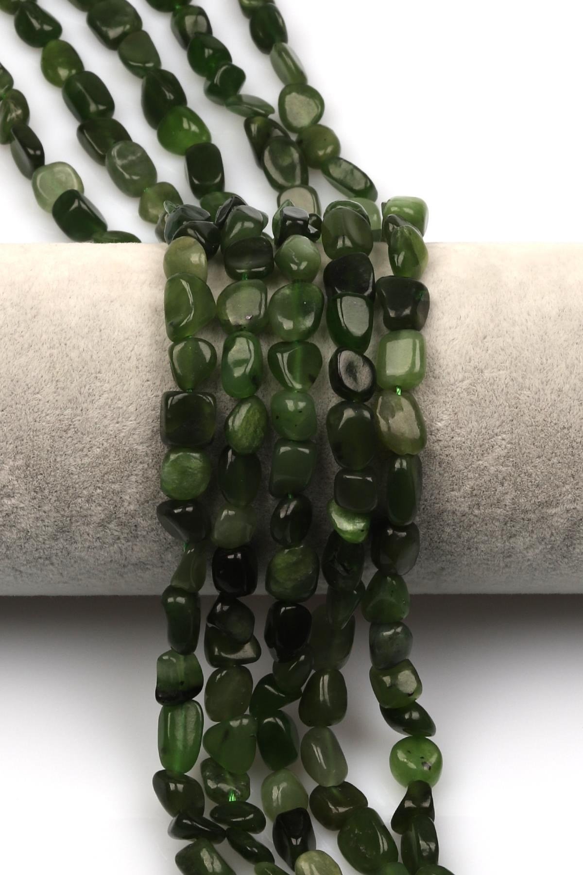 Yeşim Doğal Taş Dizi 6 x 8 mm Mercimek Kesim