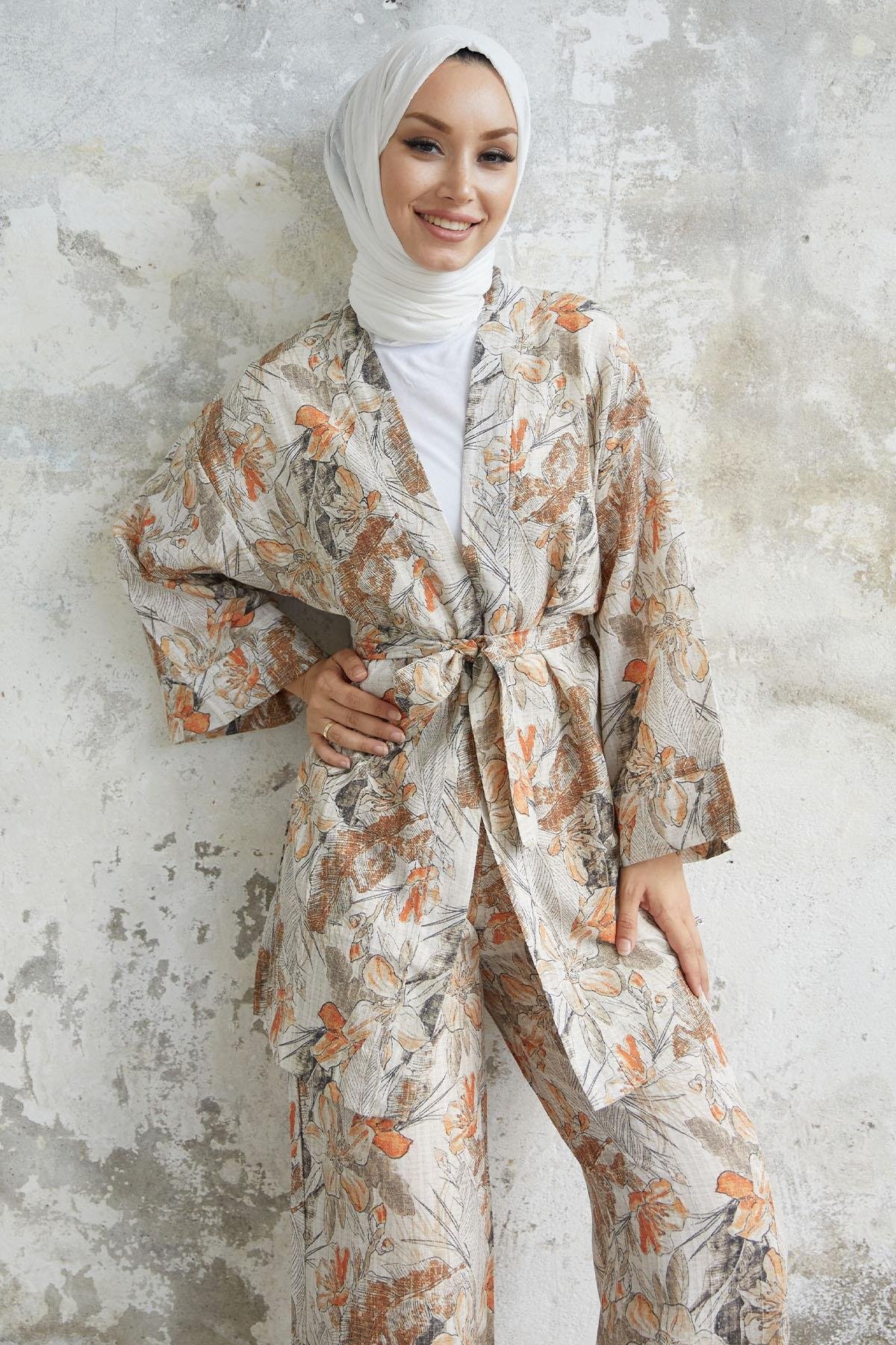 Kamelya Çiçek Desen Kimono Takım - Kahve