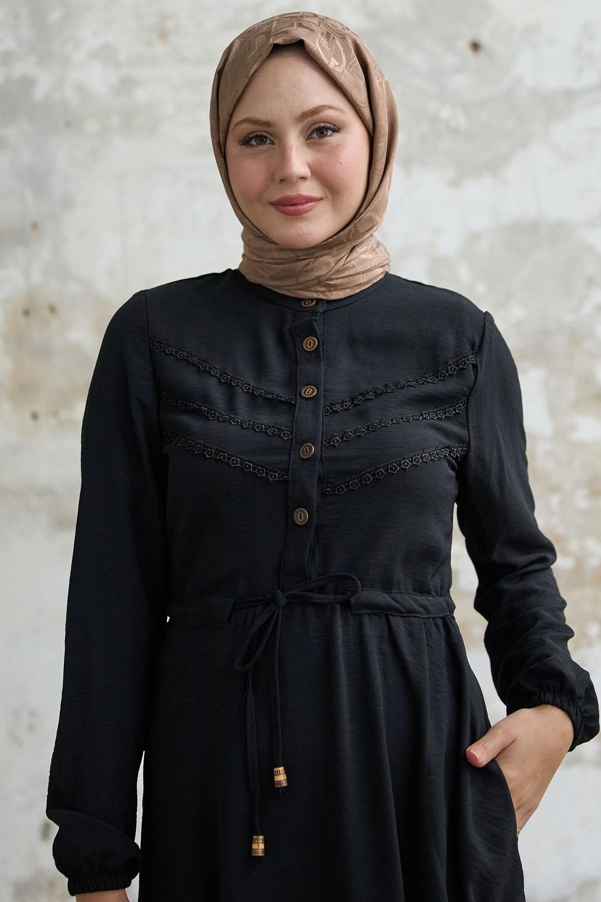 Robası Güpür Detay Siyah Ayrobin Elbise