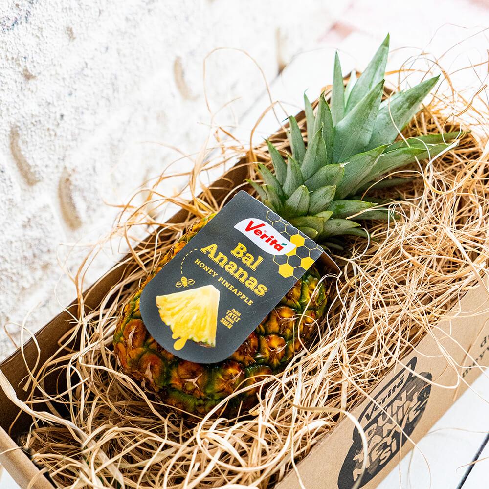 Verita Bal Ananas