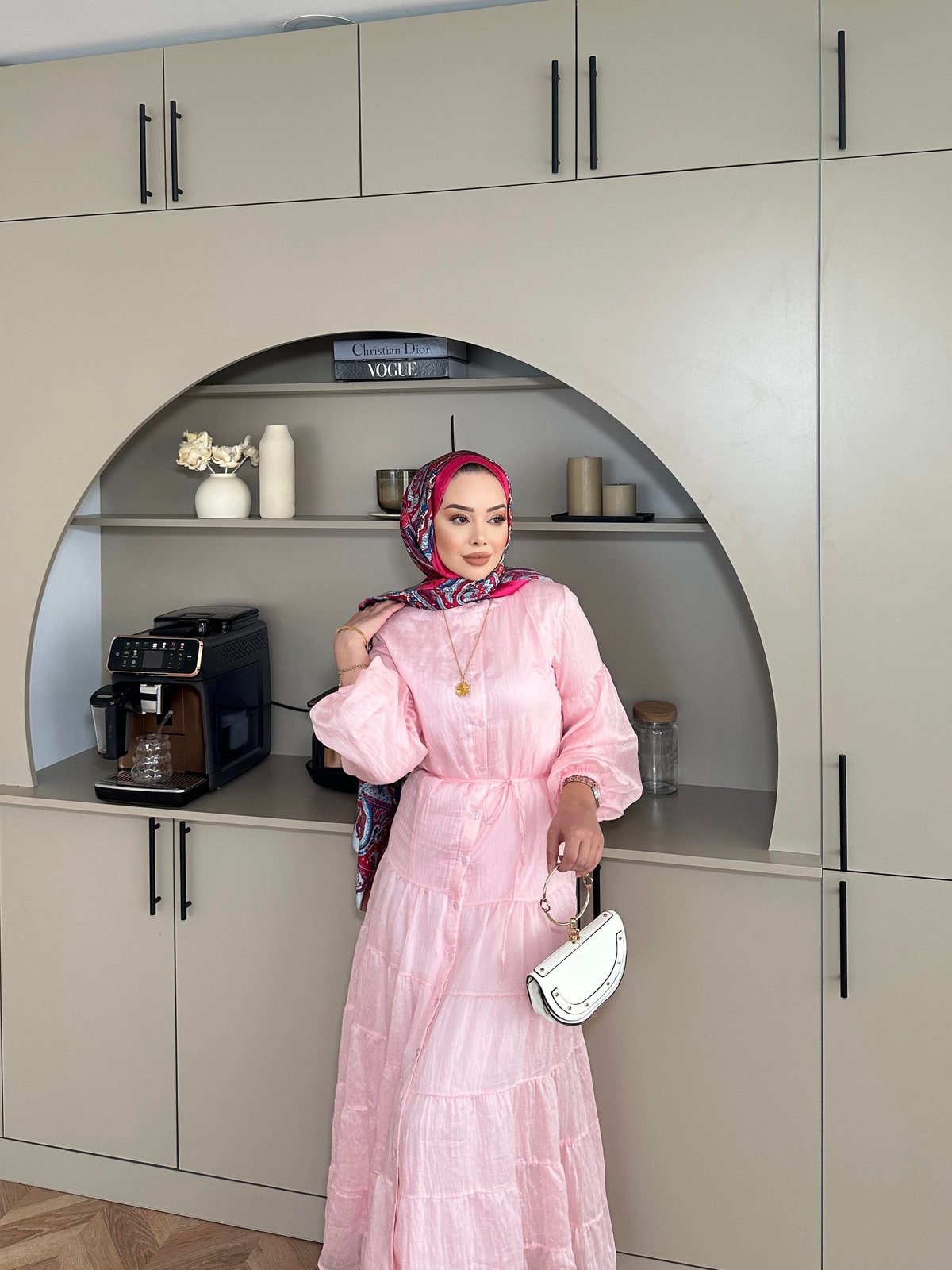 Abel Elbise Pembe