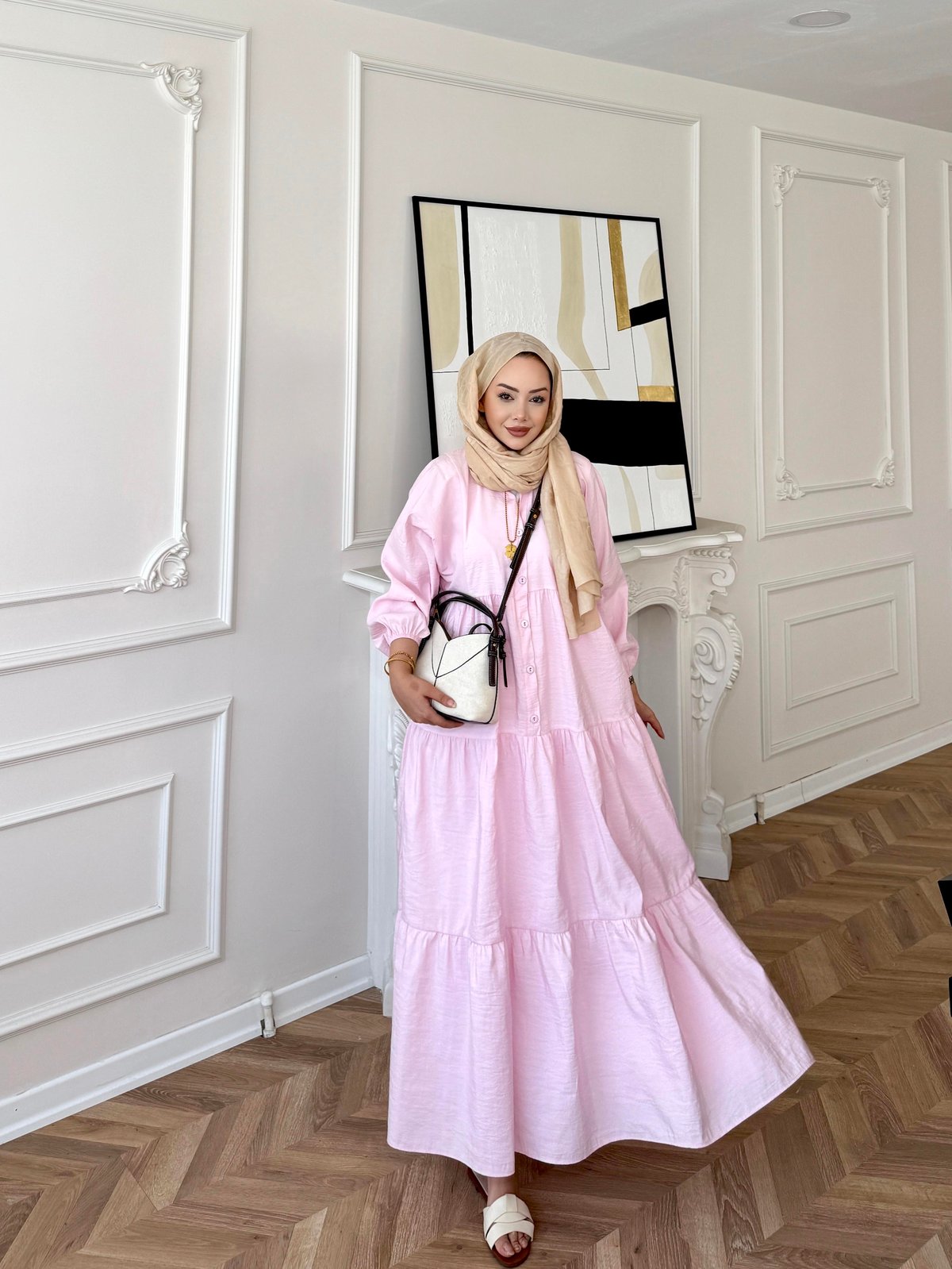 Jennifer Elbise Pembe