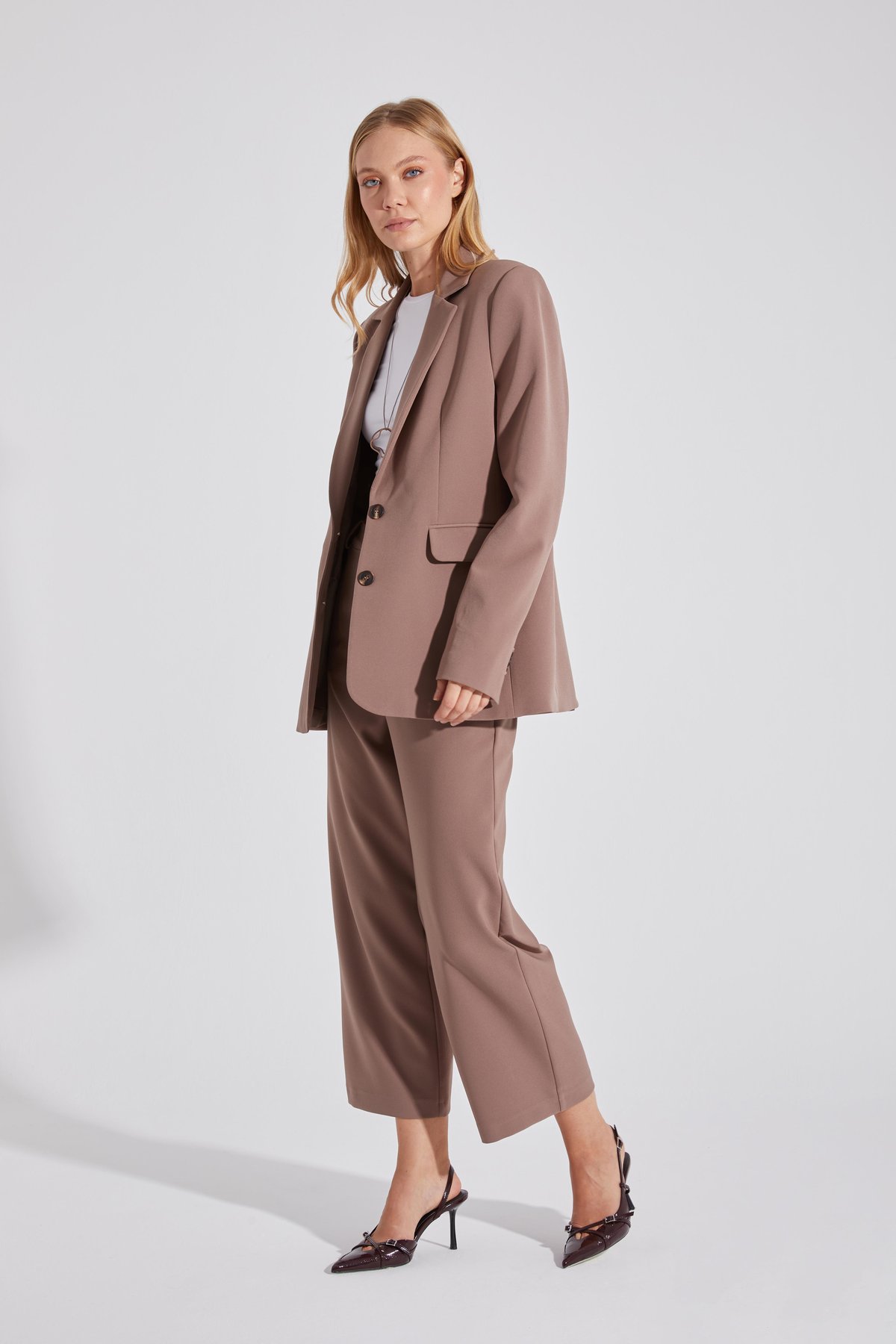 Çift Düğmeli Yırtmaçlı Astarlı Blazer Ceket