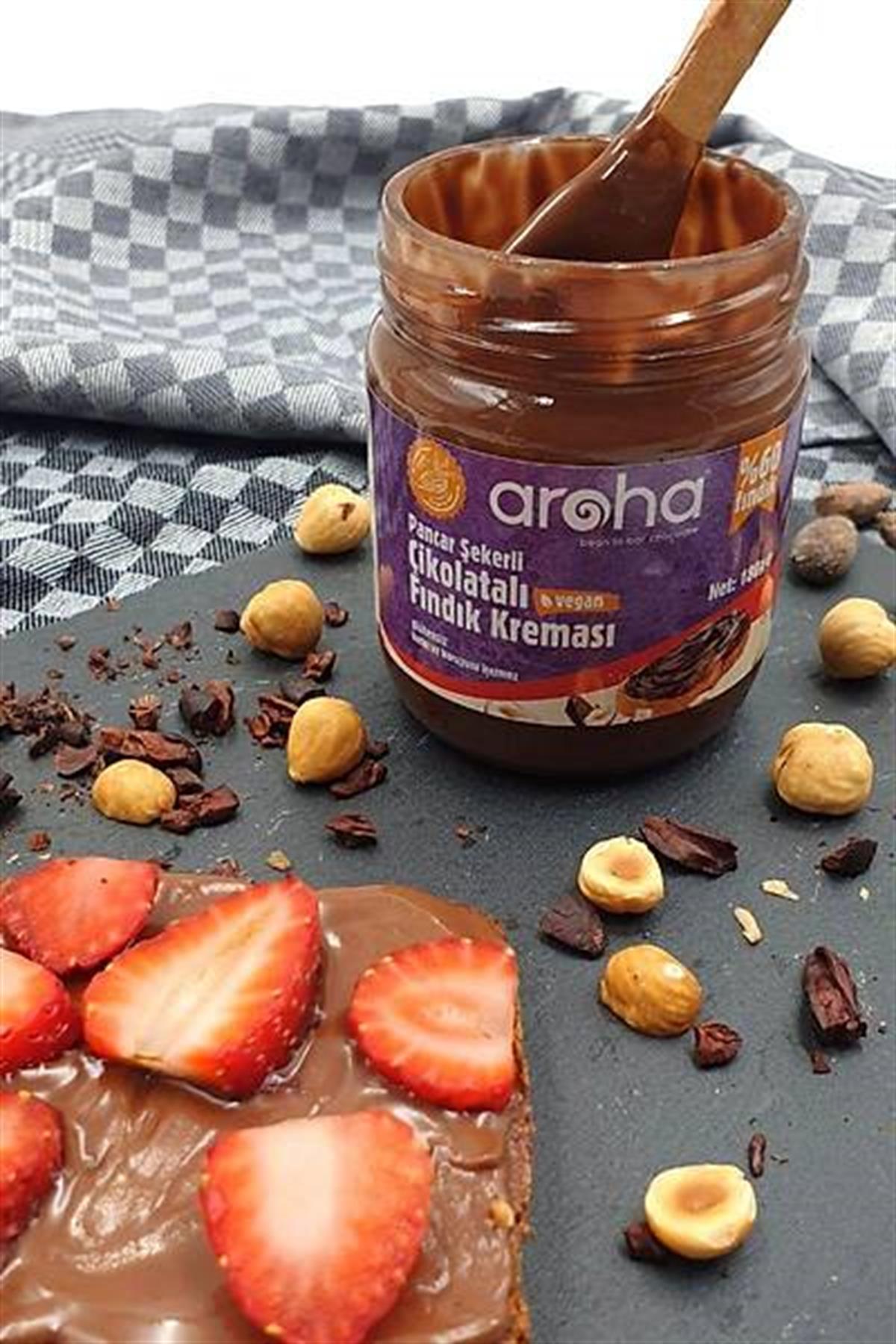 Aroha Vegan Sütlü Çikolatalı Fındık Kreması 180 Gr