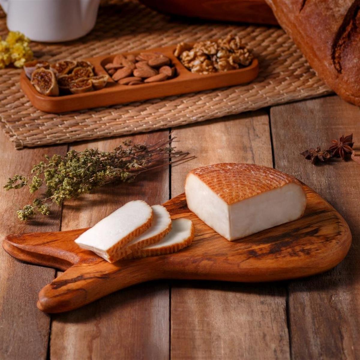 İsli Çerkez Peyniri Yaklaşık 230 gr