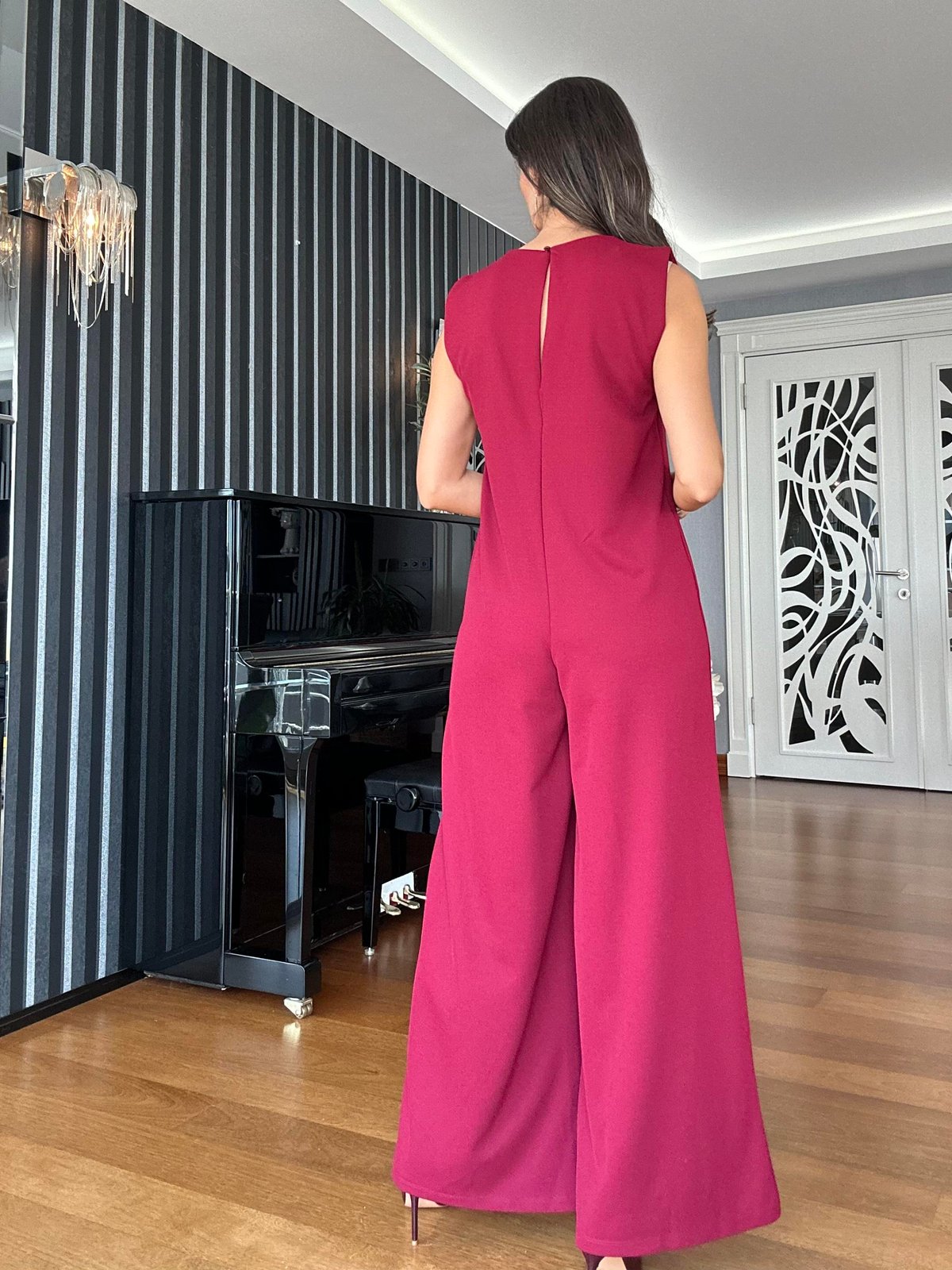 Bordo Yakası Taşlı Kurdele Detaylı Tulum