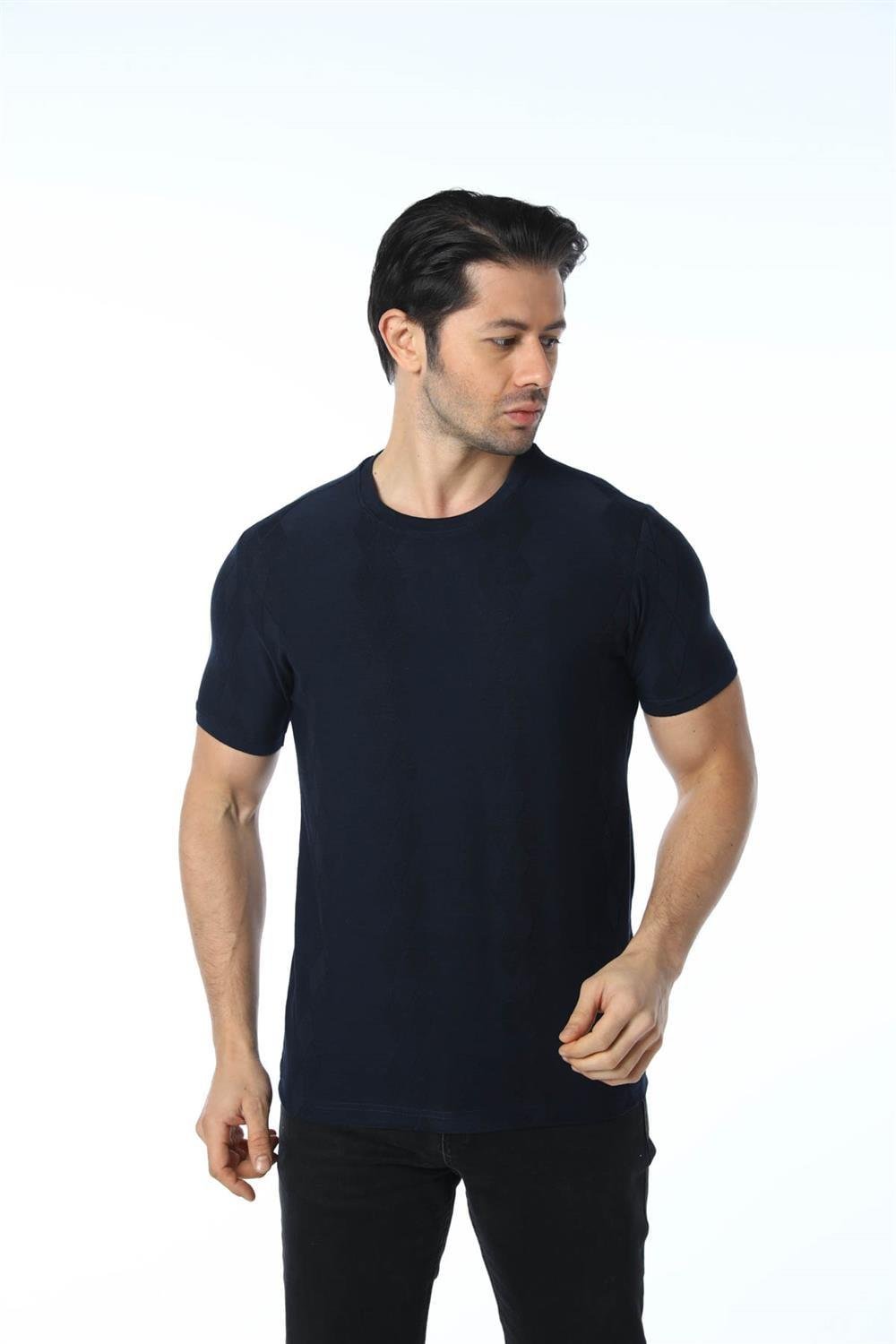 Jakarlı Bisiklet Yaka T-Shirt