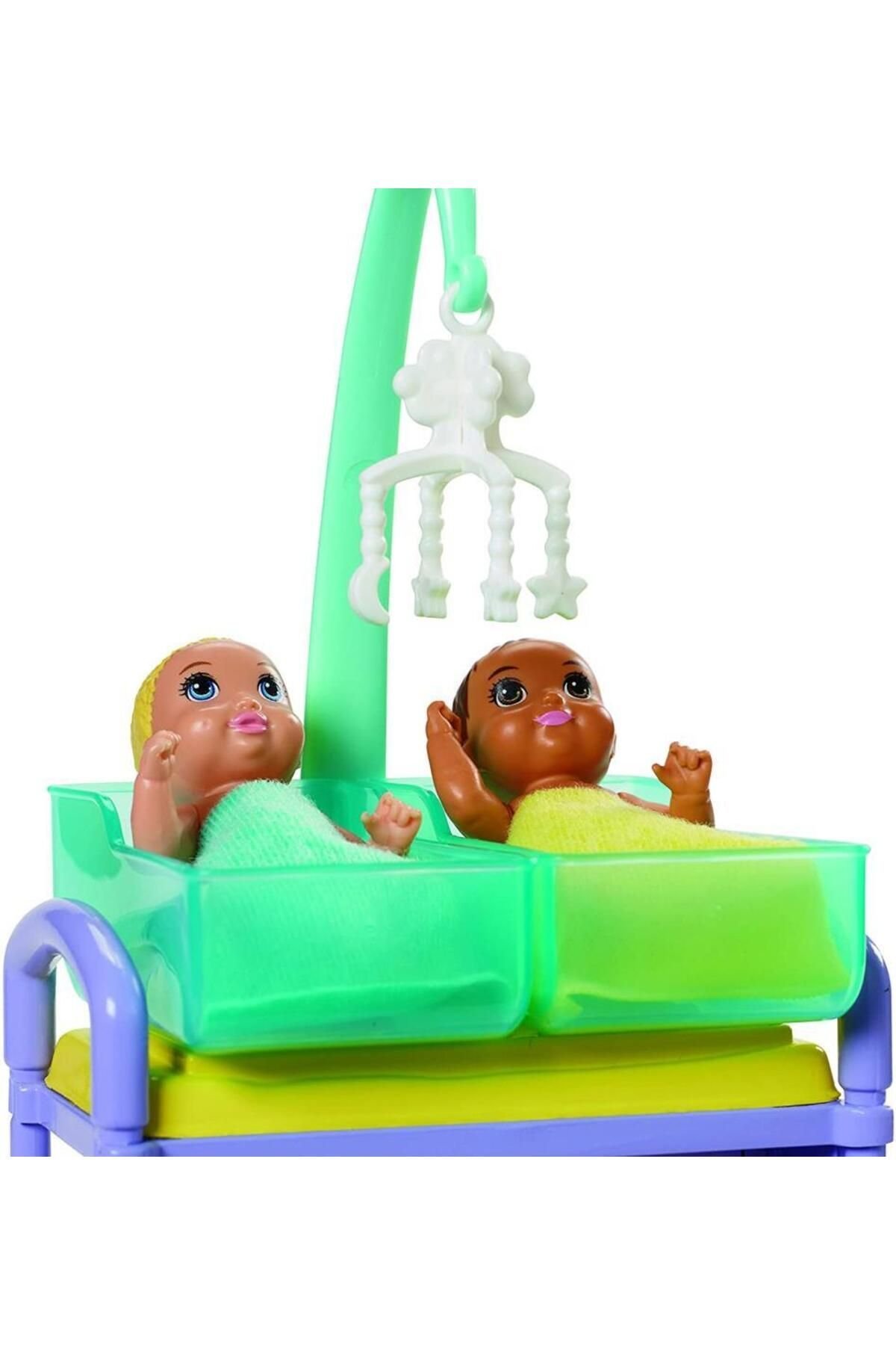 Barbie Çocuk Doktoru Bebek GKH23