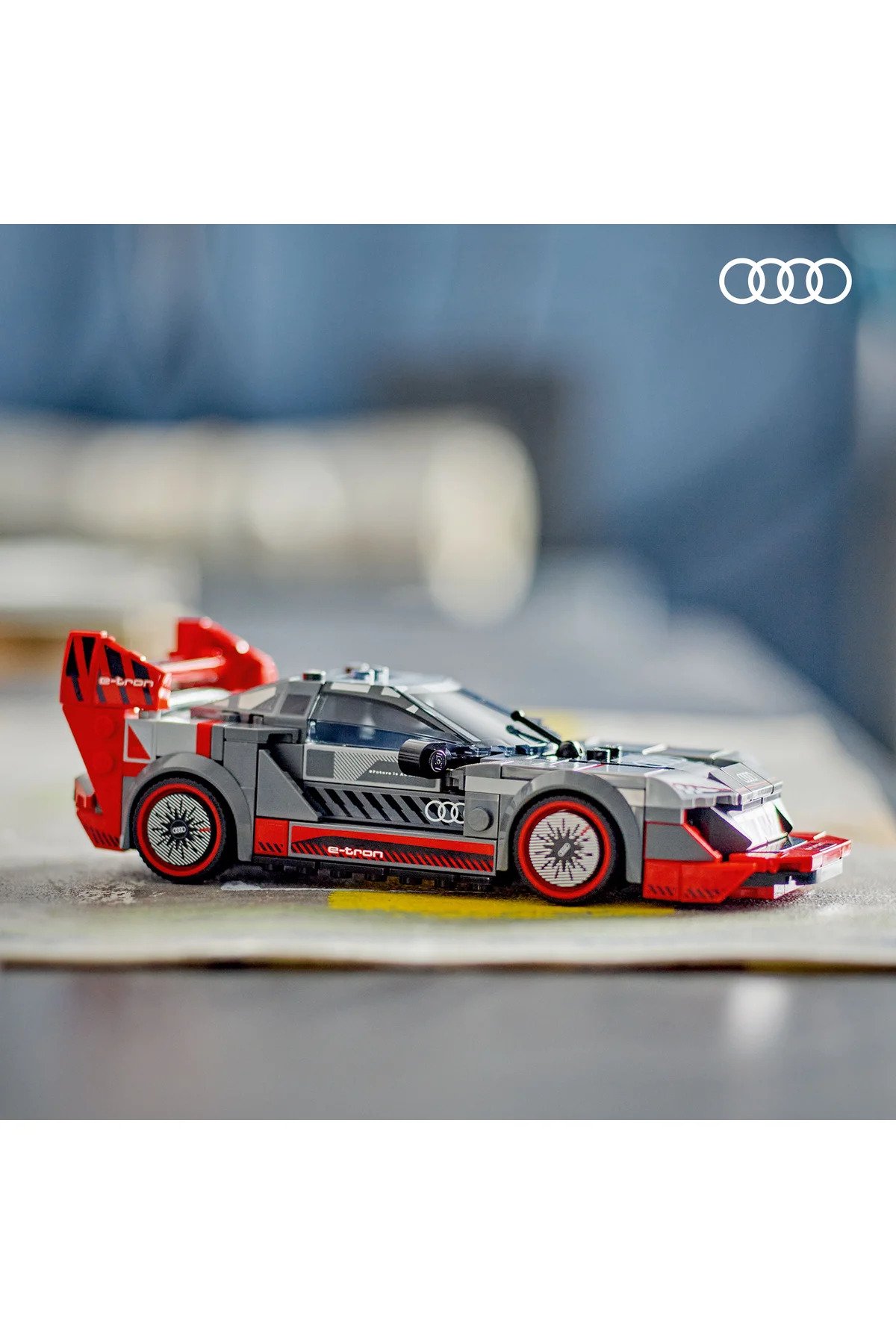 LEGO ® Speed Champions Audi S1 e-tron quattro Yarış Arabası 76921- 9 Yaş+ İçin Yapım Seti (274 Parça)