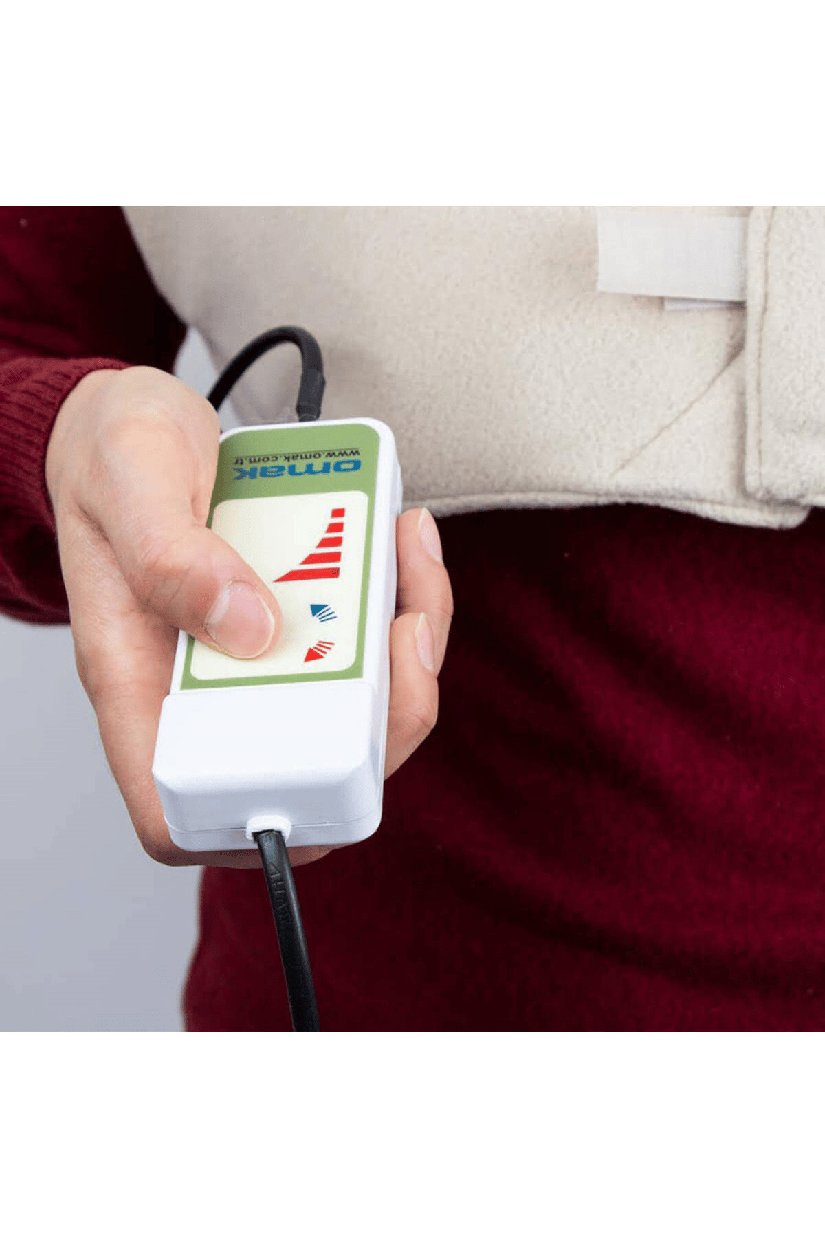 OMAK Elektrikli Boyun Isıtıcısı Kuluç Giderici Omuz ve Boyun Isıtıcısı Dijital Kumandalı