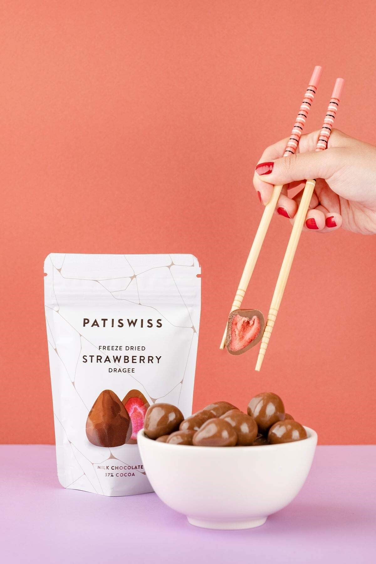 patiswiss-sutlu-cikolatali-cilek-draje-ee6f-2.jpg