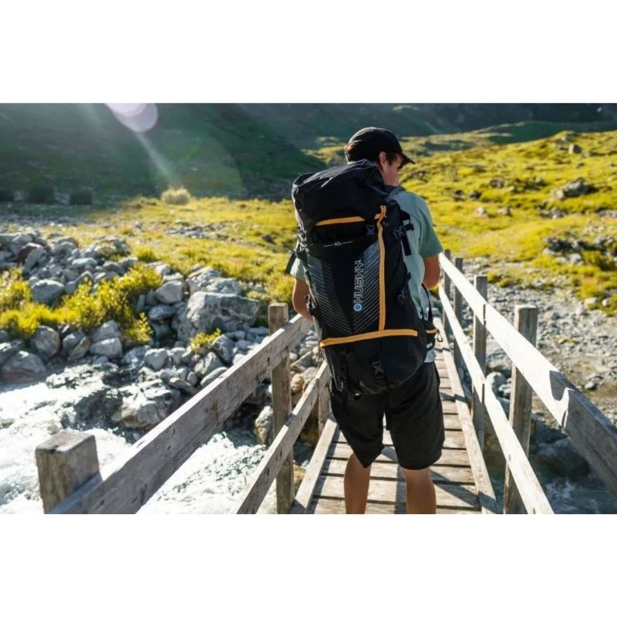HUSKY Capture 40 LT Sırt Çantası (Siyah) | Husky Outdoor Türkiye