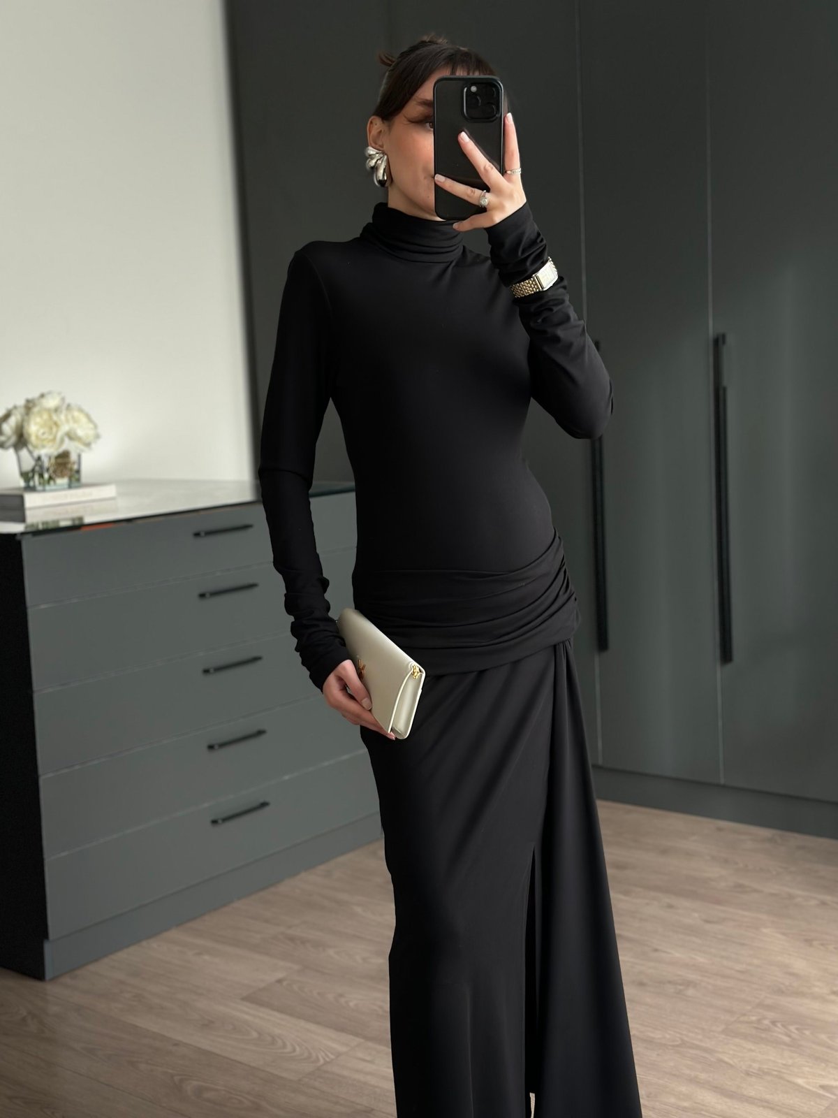 DRAPE BEL DETAYLI YIRTMAÇLI ELBİSE