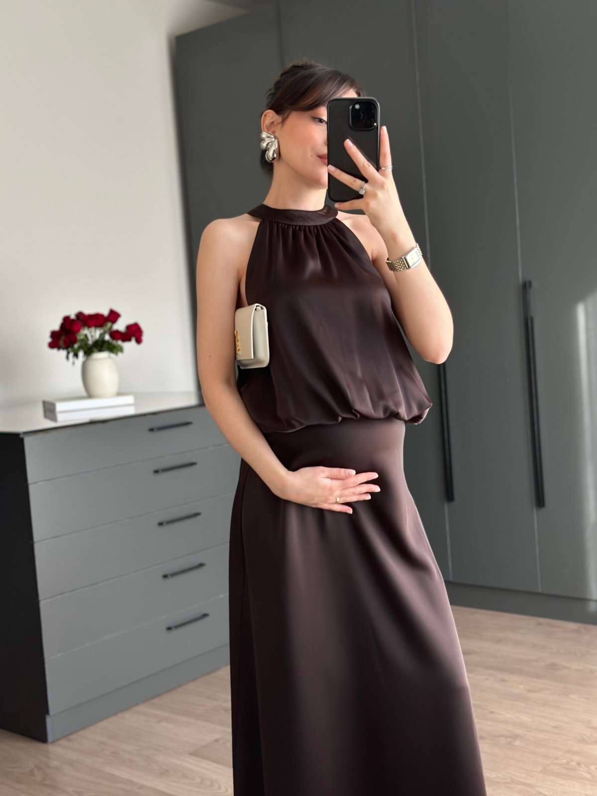 HALTER YAKA SATEN ELBİSE