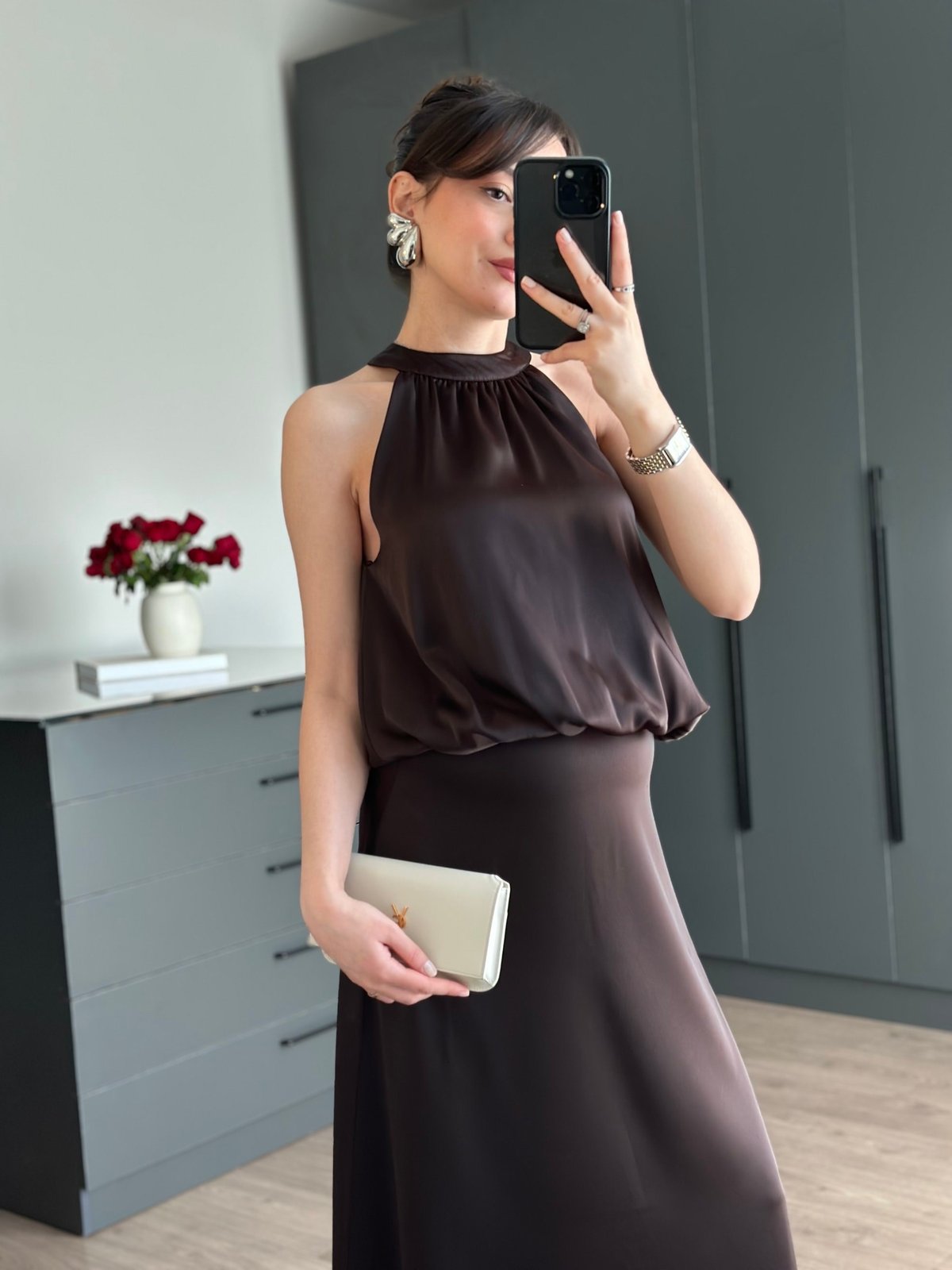 HALTER YAKA SATEN ELBİSE