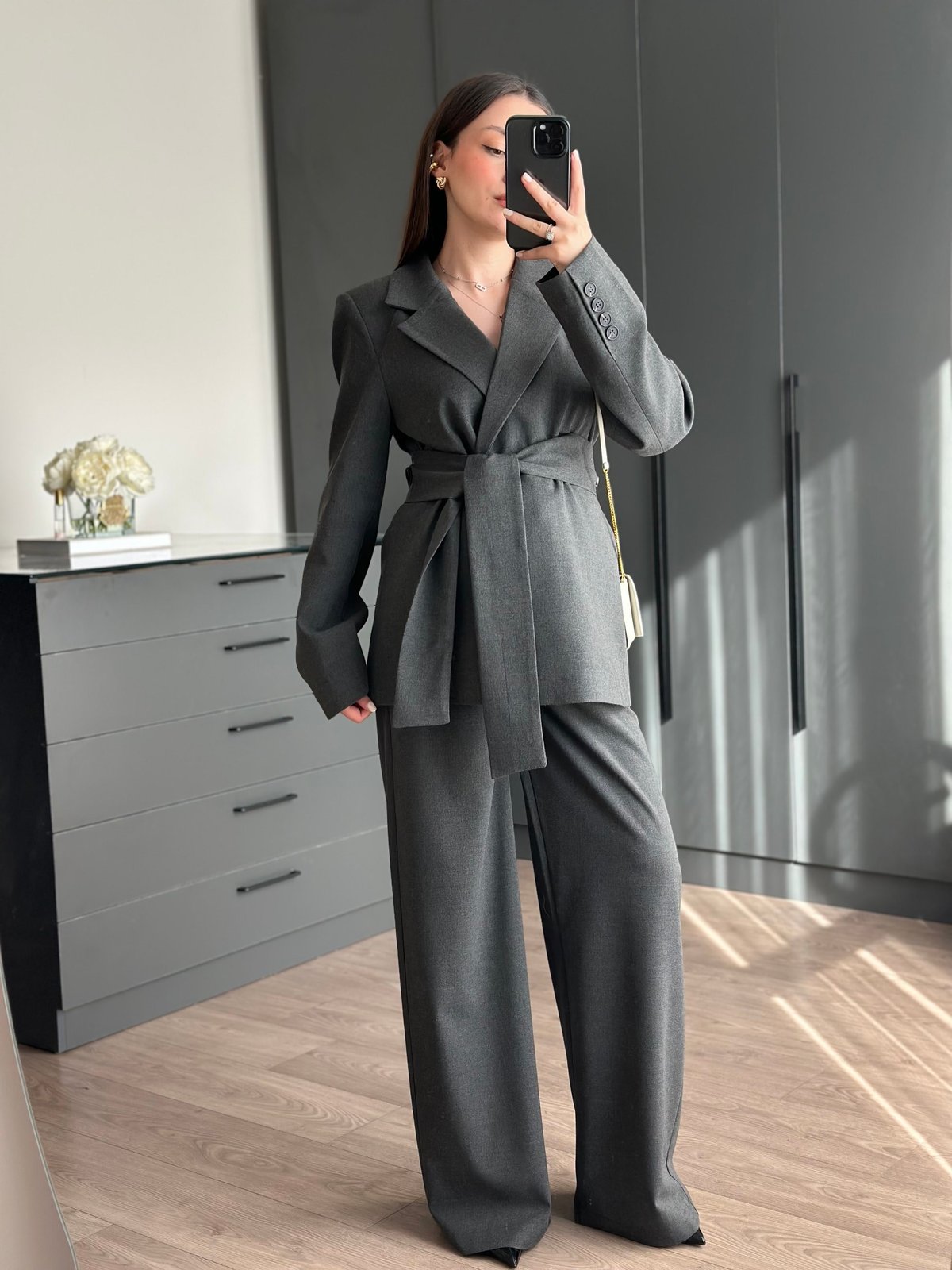 KEMERLİ BLAZER TAKIM