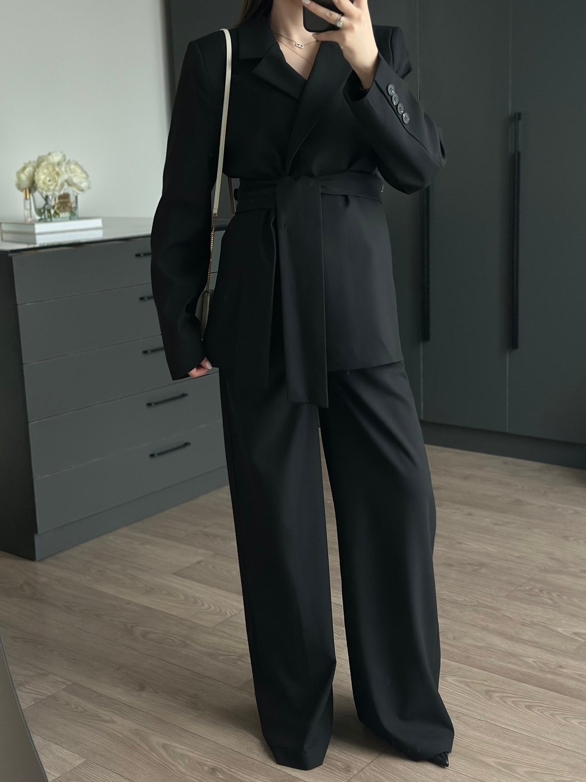 KEMERLİ BLAZER TAKIM