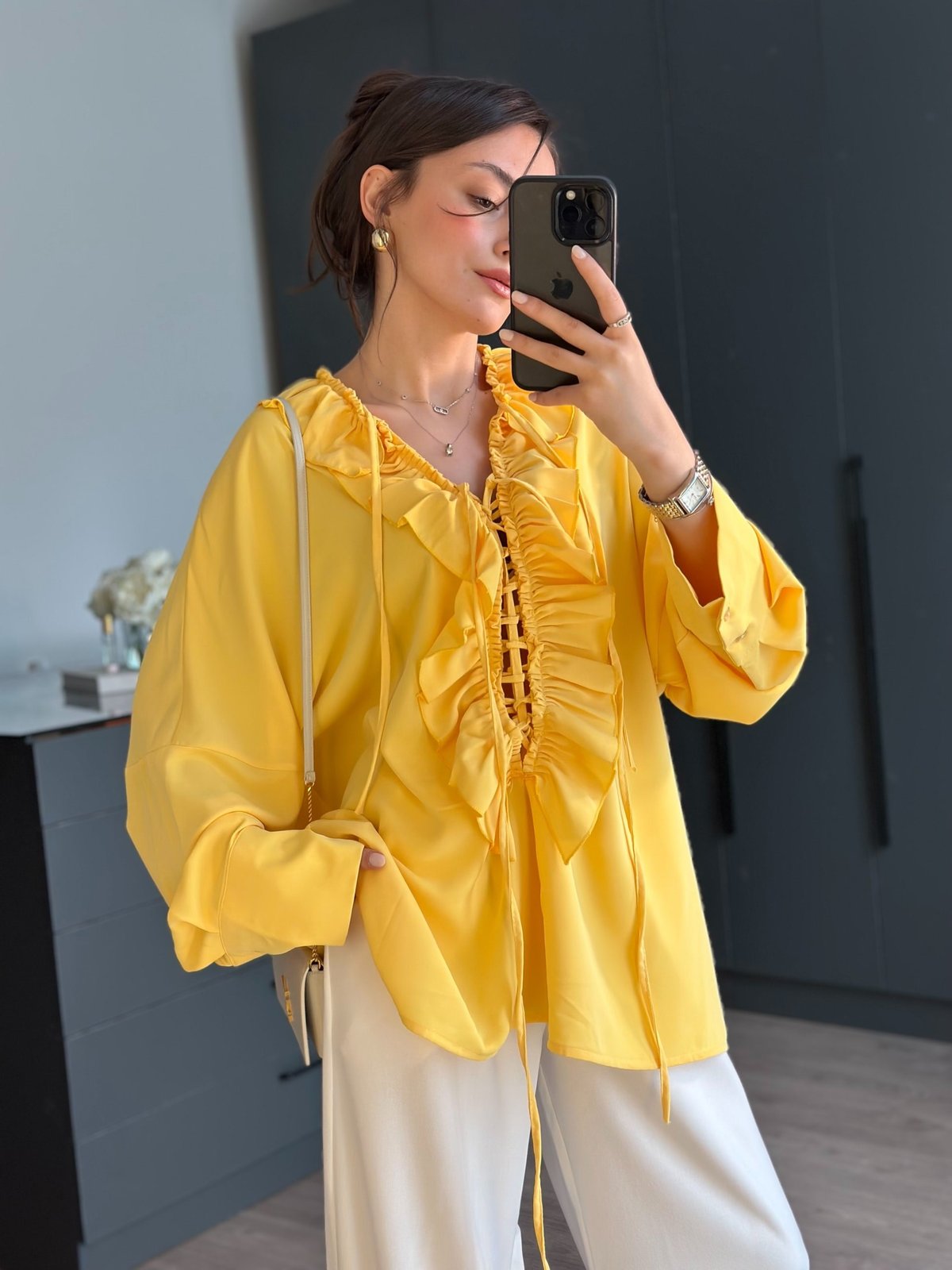 MARKA MODEL SARI VOLANT GÖMLEK