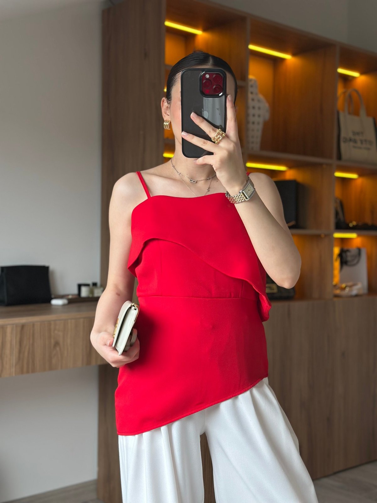 TASARIM YAKA ASKILI BLUZ