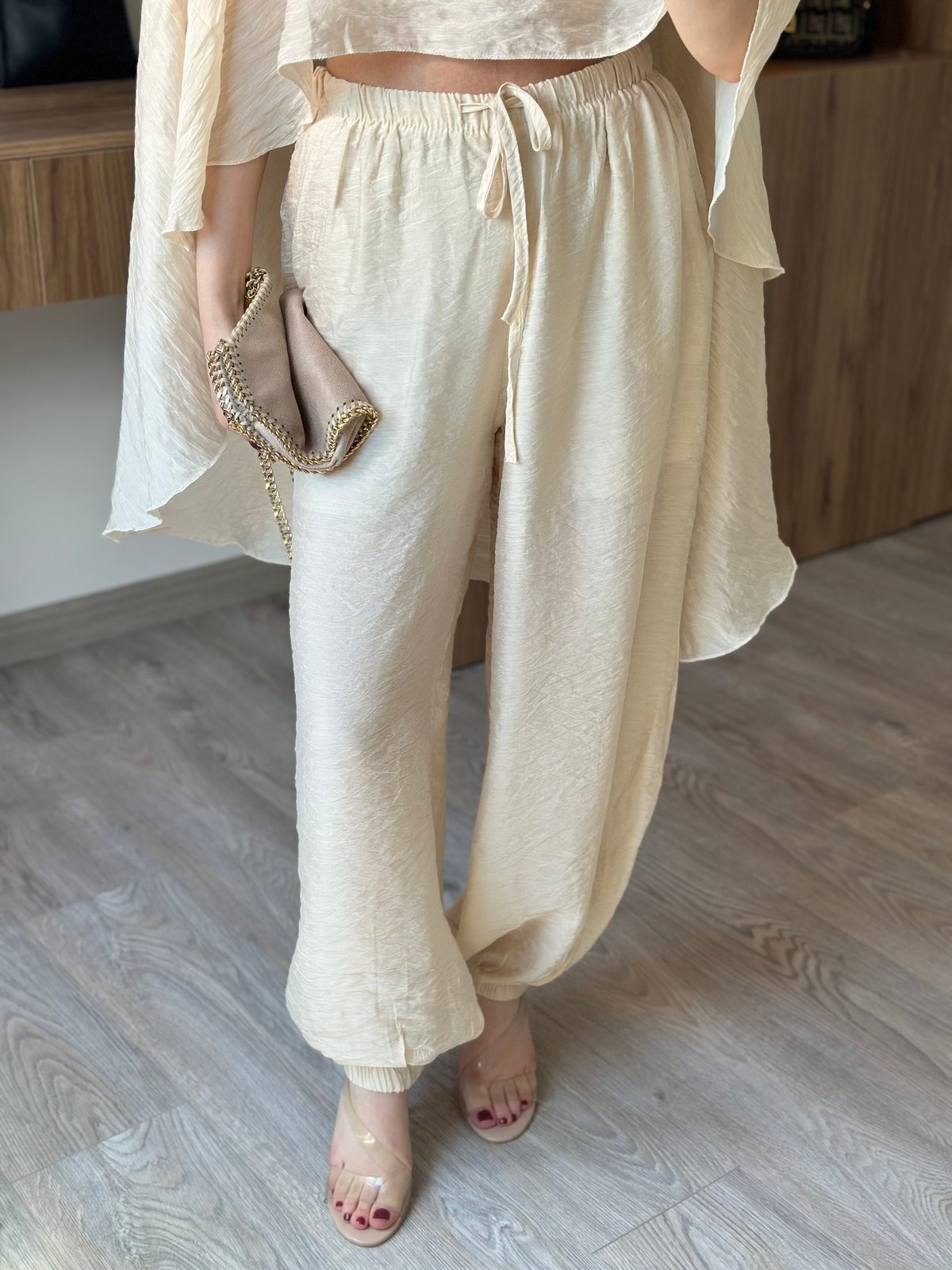 Valeria Pelerin Detaylı Takım - Ekru