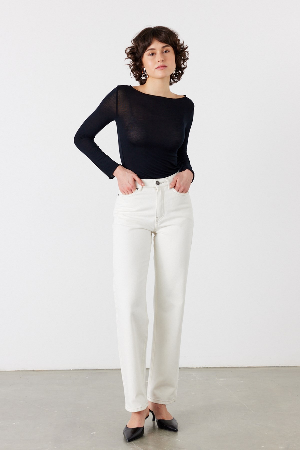 Tina Straight Fit Jean Mavi 2