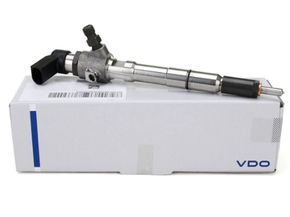 Volkswagen Passat 2010-2014 Model Arası 1.6 TDI CAYB Motor Enjektör Vdo Marka 03L130277S