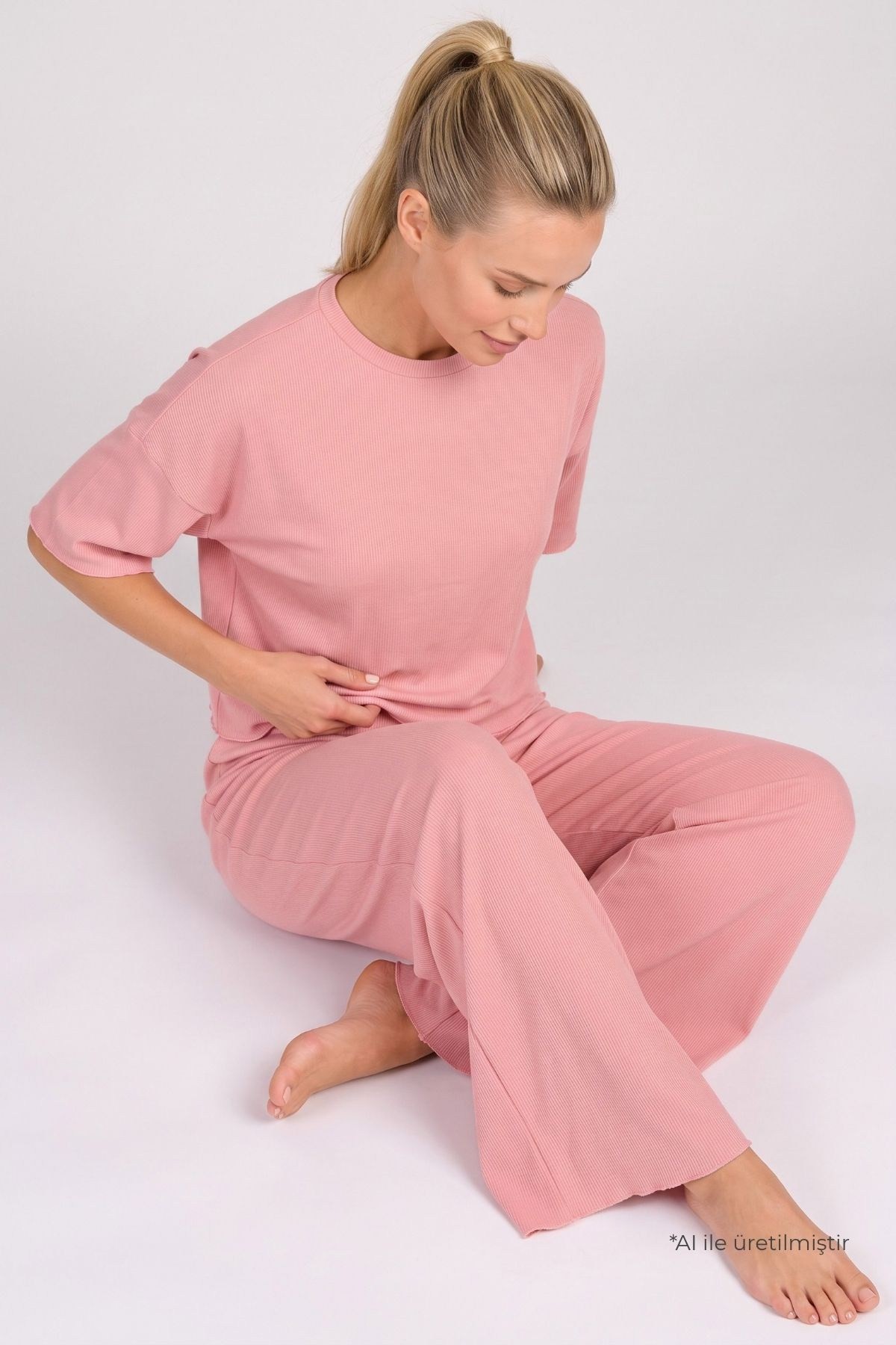Kadın Pamuklu Esnek Kaşkorse Fitilli Bisiklet Yaka T-shirt Ve Bol Paça Pantolon İkili Rahat Takım GUL KURUSU