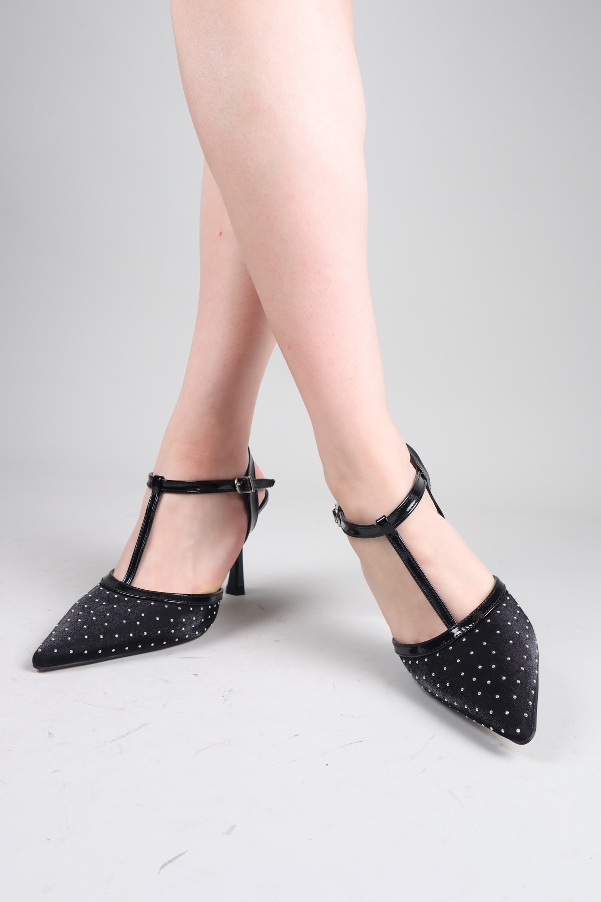 ARIS Saten Rugan Garnili Stiletto SİYAH