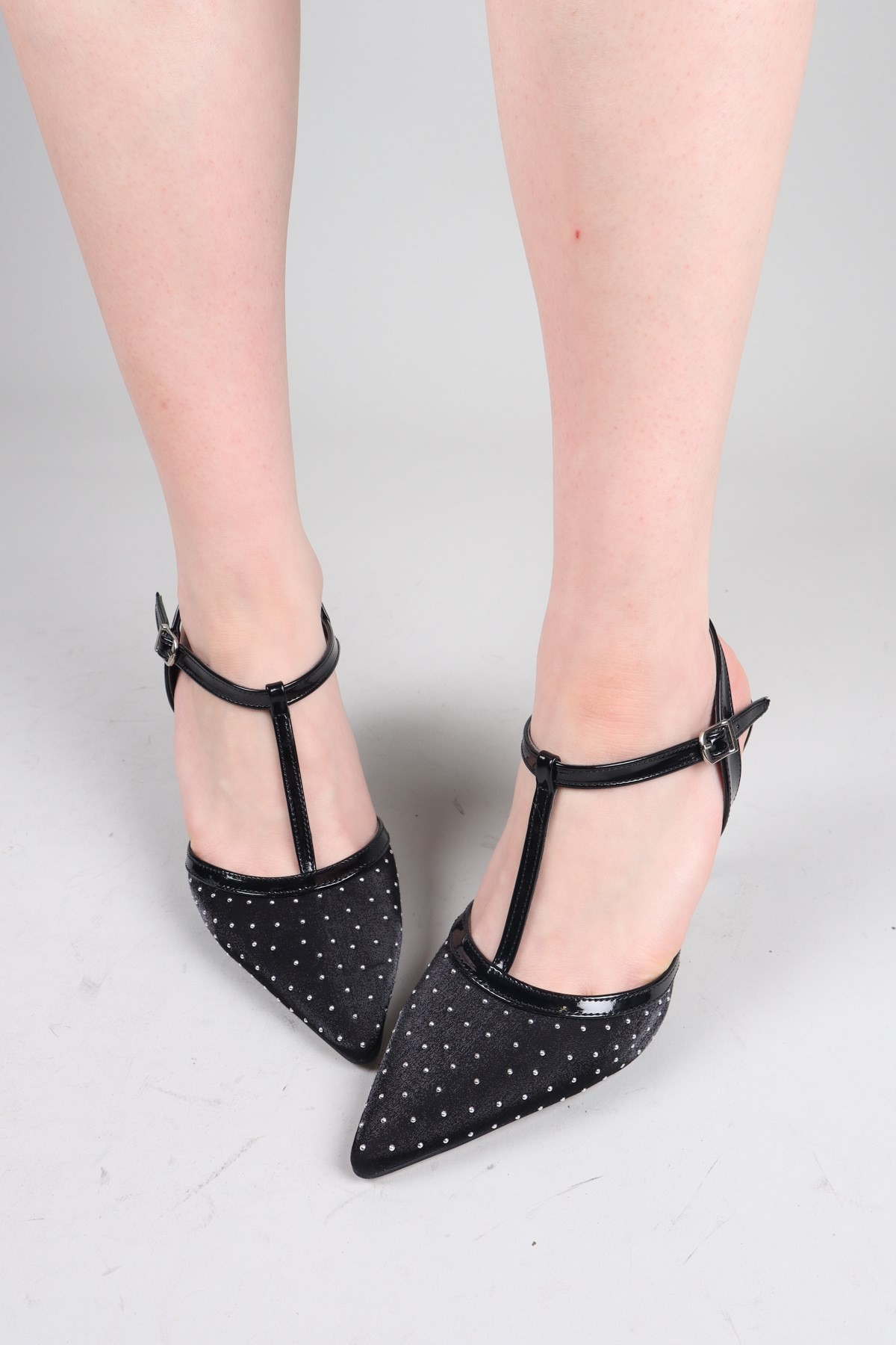 ARIS Saten Rugan Garnili Stiletto SİYAH