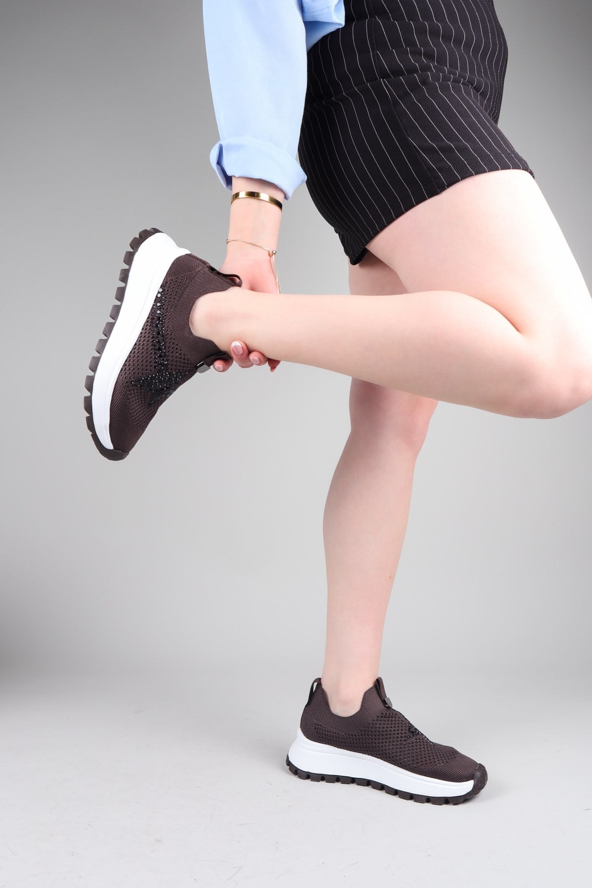 CAMİRİ Taş Aksesuarlı Triko Bağcıksız Sneakers KAHVERENGİ