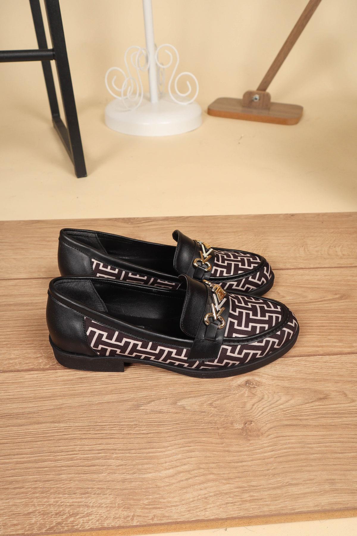 Cilt Garnili Baskılı Loafer SİYAH