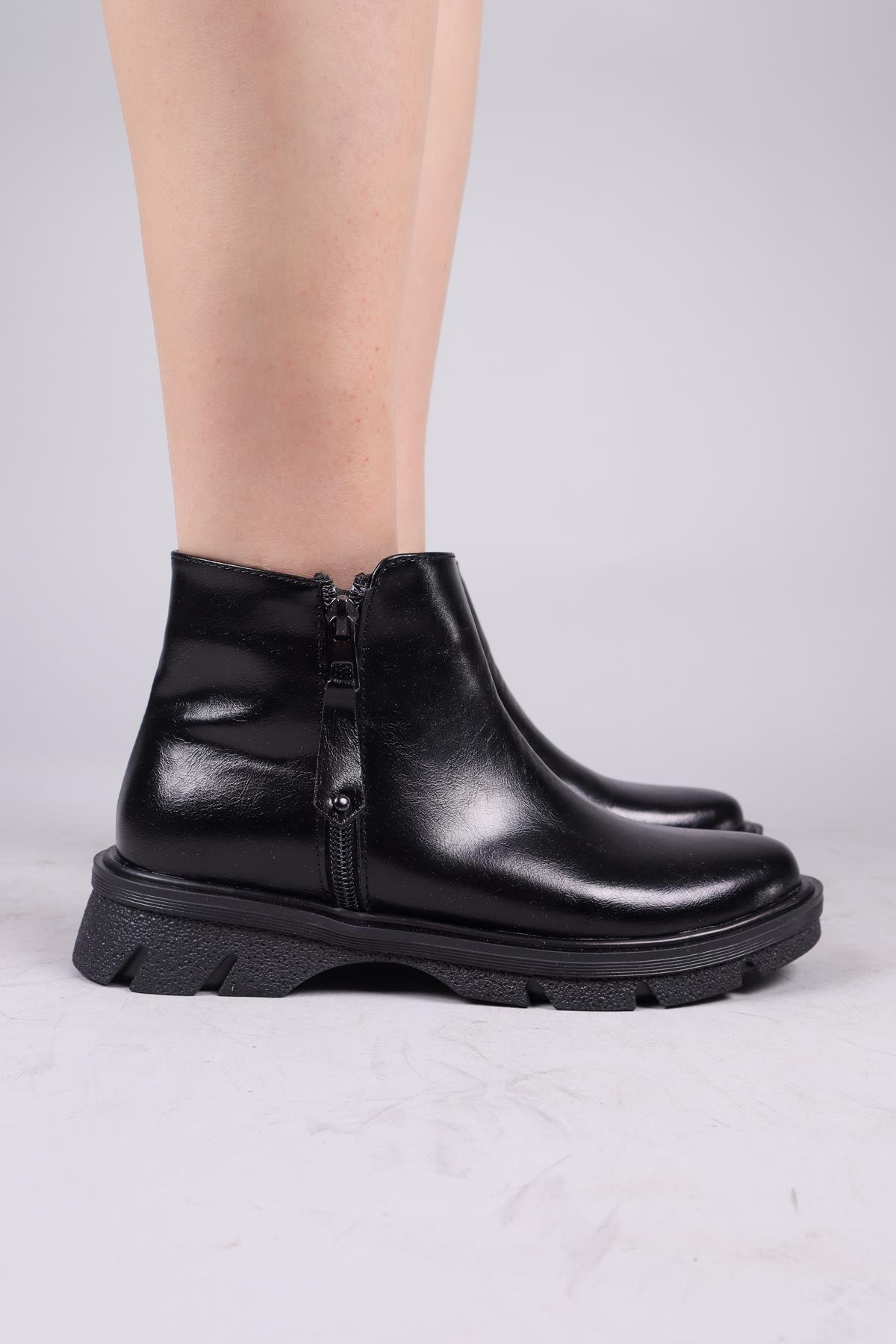 CONNEL Fermuar Aksesuarlı Bot SİYAH