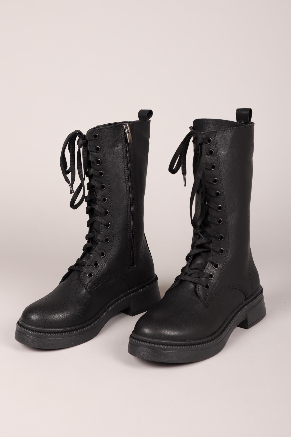 EVA Bağcıklı Yarım Çizme SİYAH