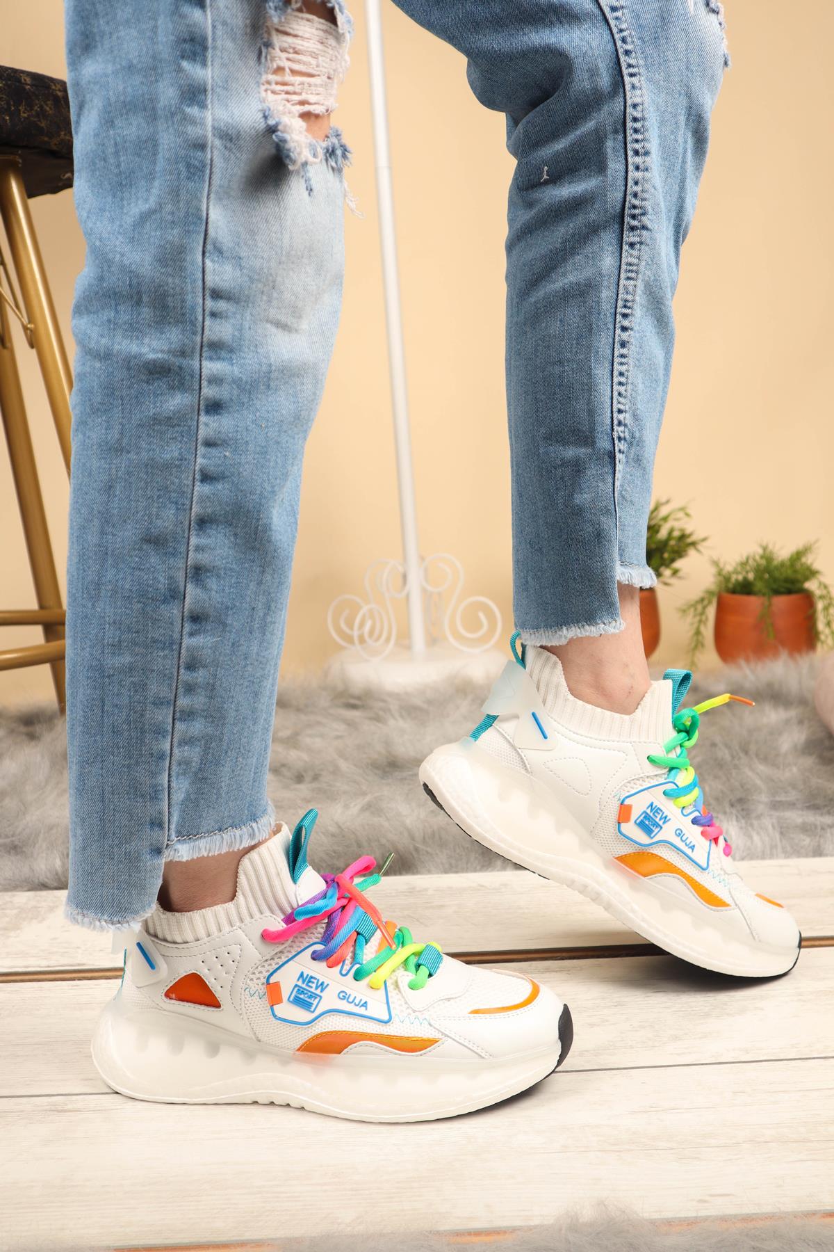 GUJA Renkli Bağcıklı Triko Unisex Spor Ayakkabı BEYAZ