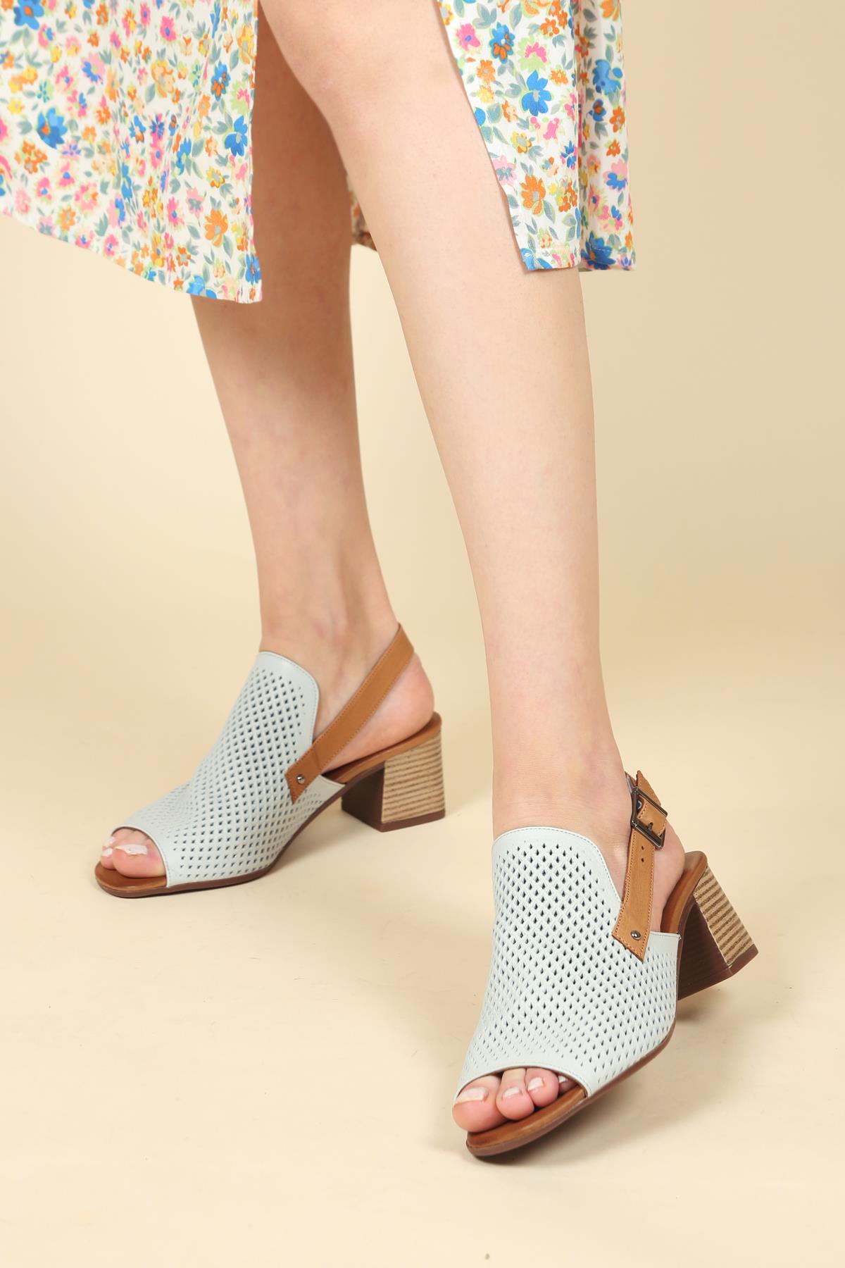 Hakiki Deri Lazerli Burnu Açık Topuklu Ayakkabı MAVİ