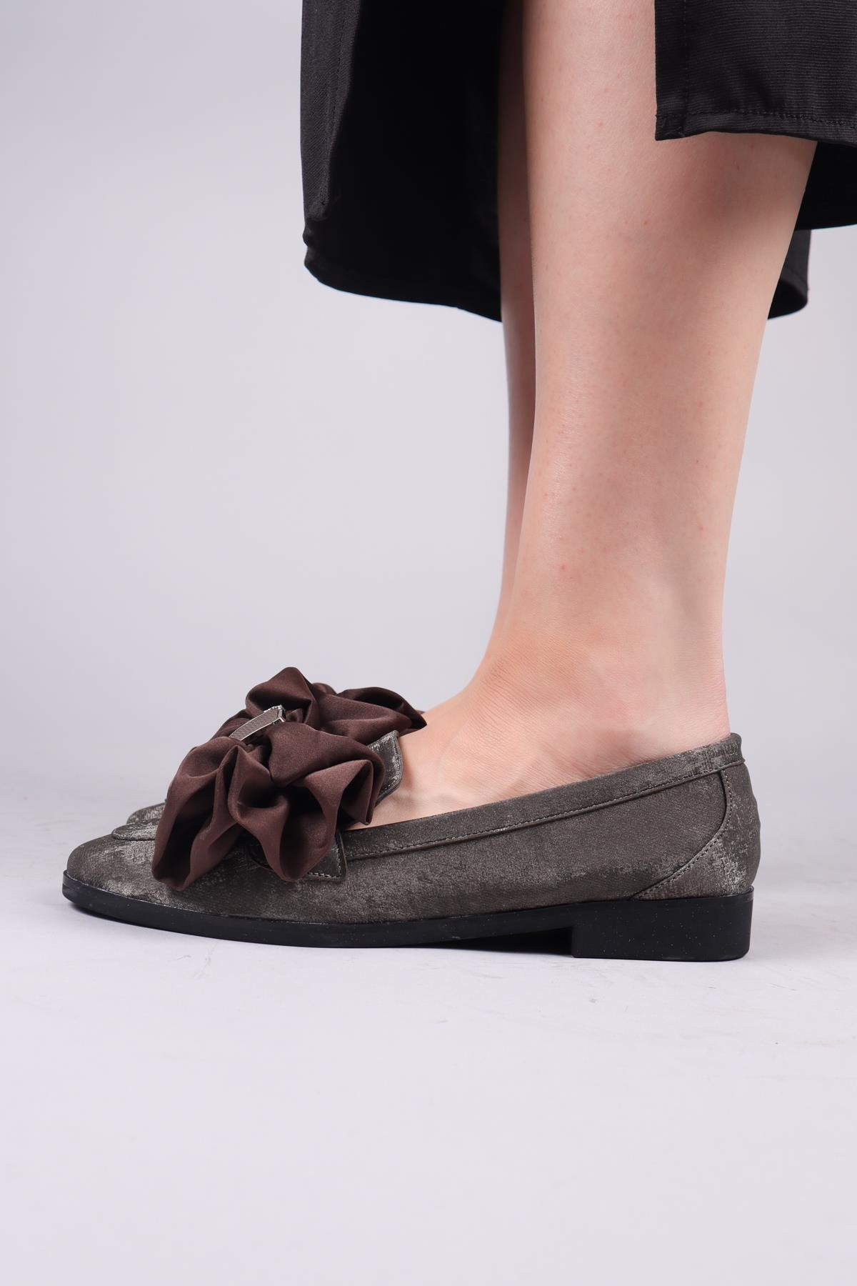 LOBİTO Saten Fiyonklu Loafer FÜME
