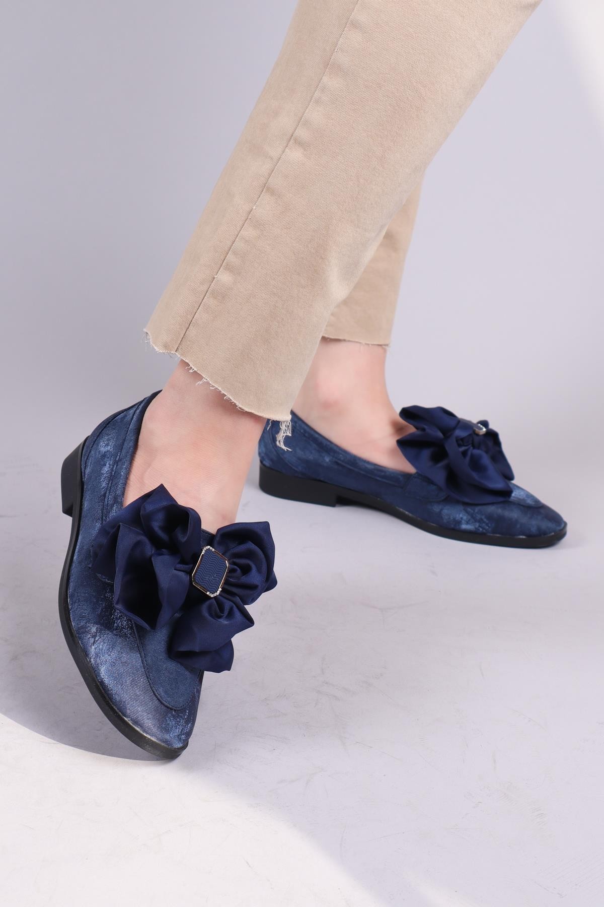 LOBİTO Saten Fiyonklu Loafer LACİVERT
