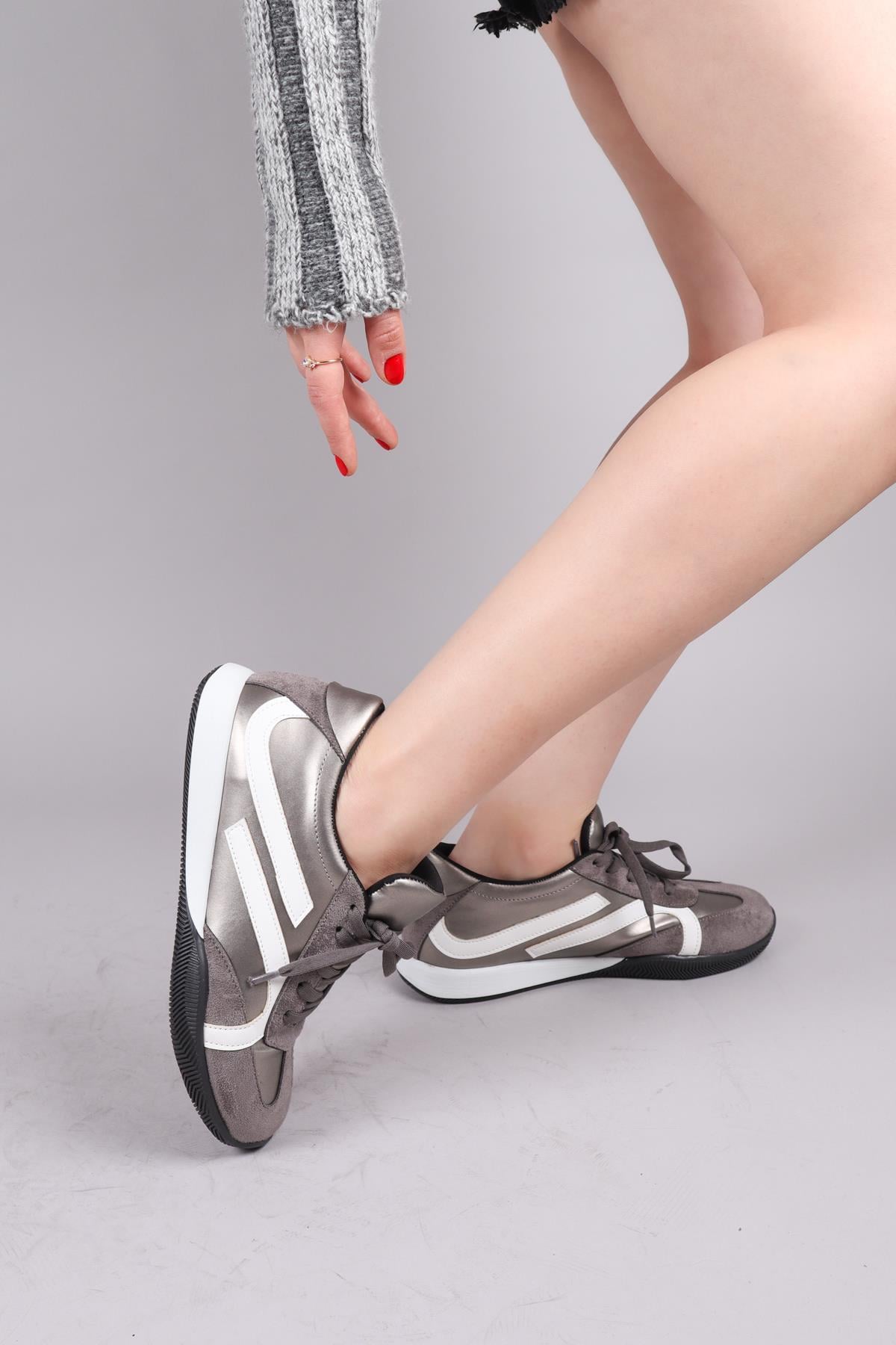 ORSA Cilt Süet Garnili Sneakers GRİ