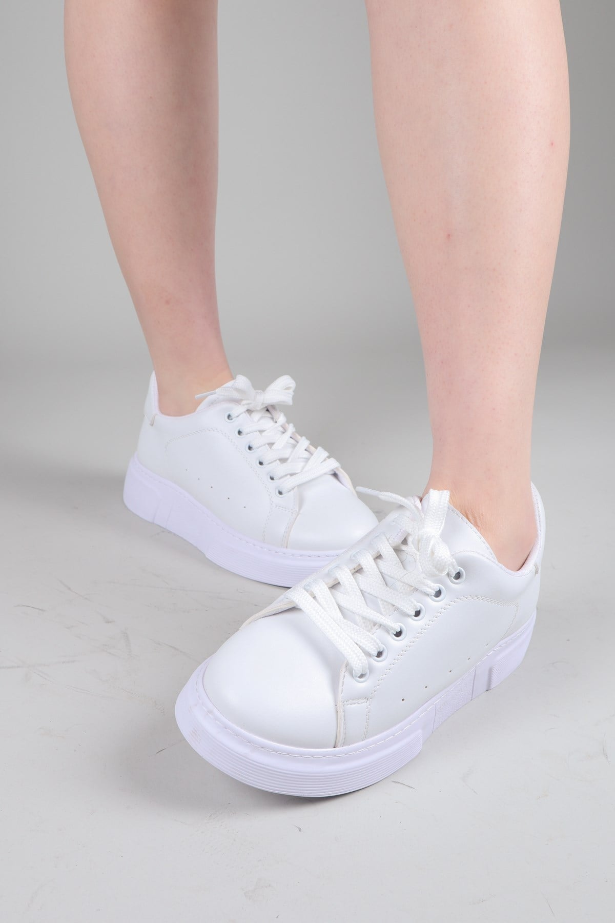ROBORE Bağcıklı Sneakers BEYAZ